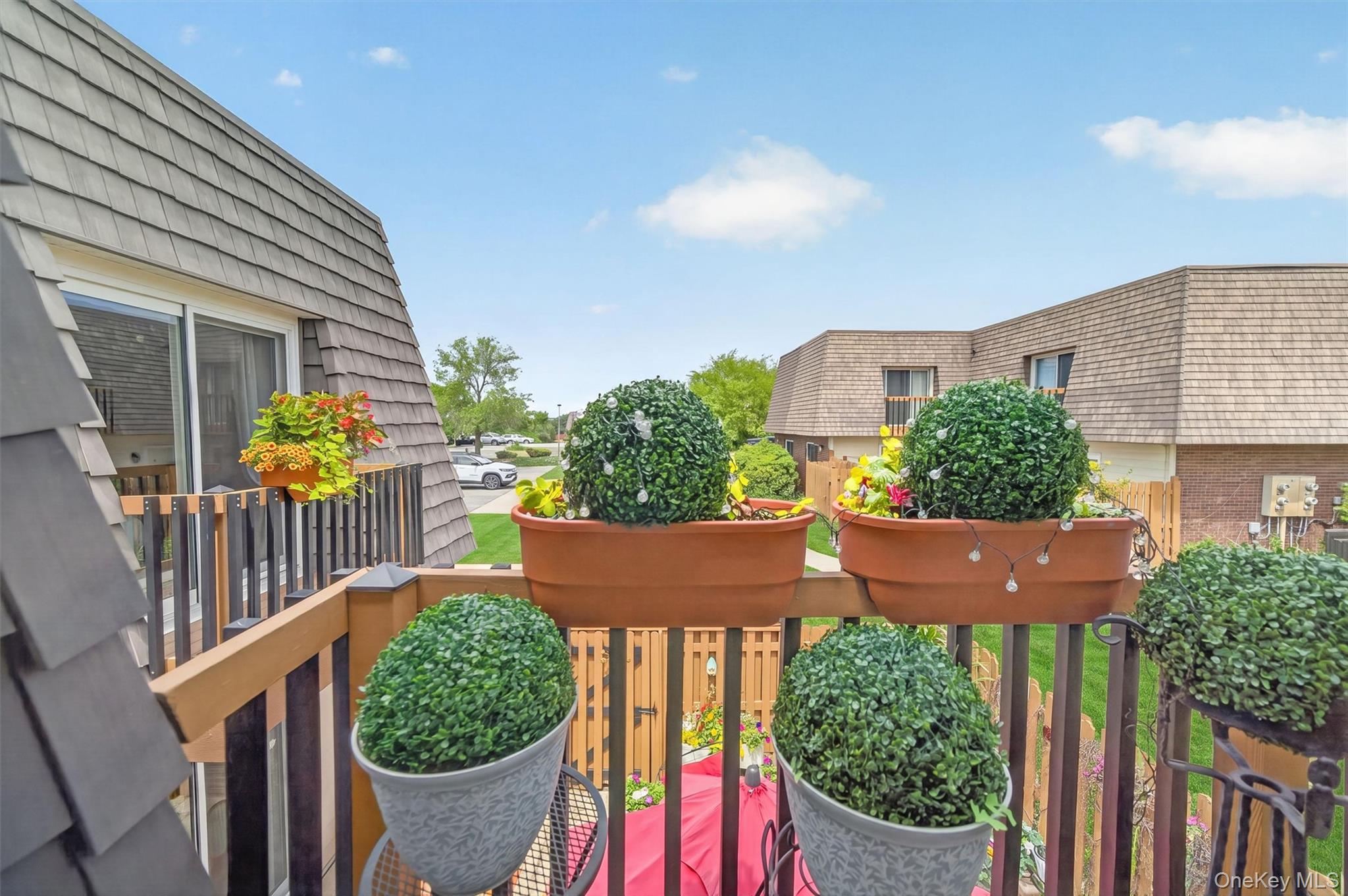 54 Laudaten Way Property Photo 3