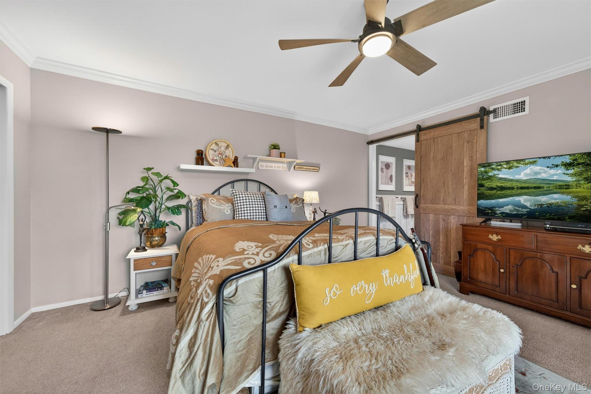 54 Laudaten Way Property Photo 18