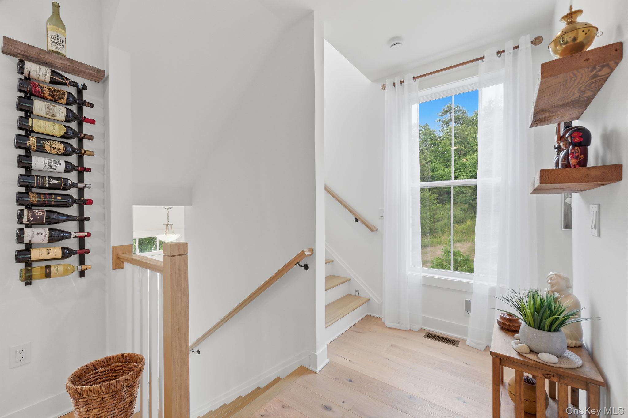 4048 Chestnut Ridge Road Property Photo 4