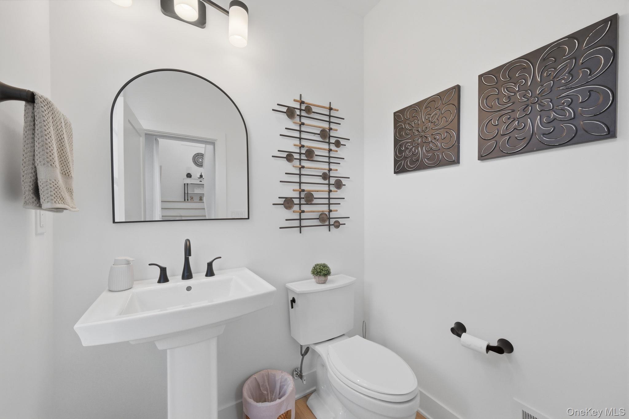 4048 Chestnut Ridge Road Property Photo 6