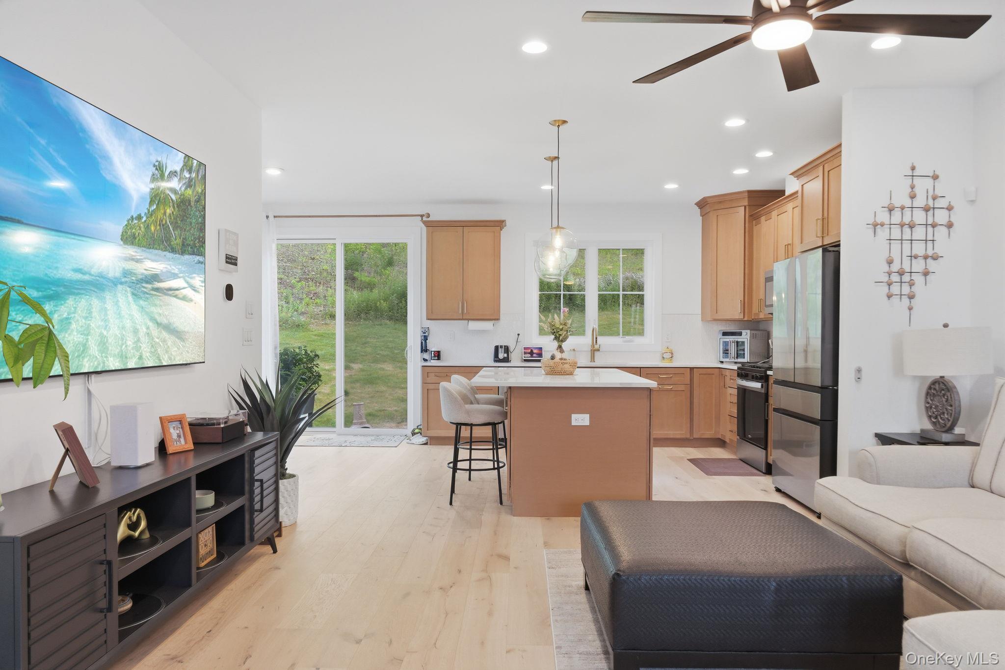 4048 Chestnut Ridge Road Property Photo 11