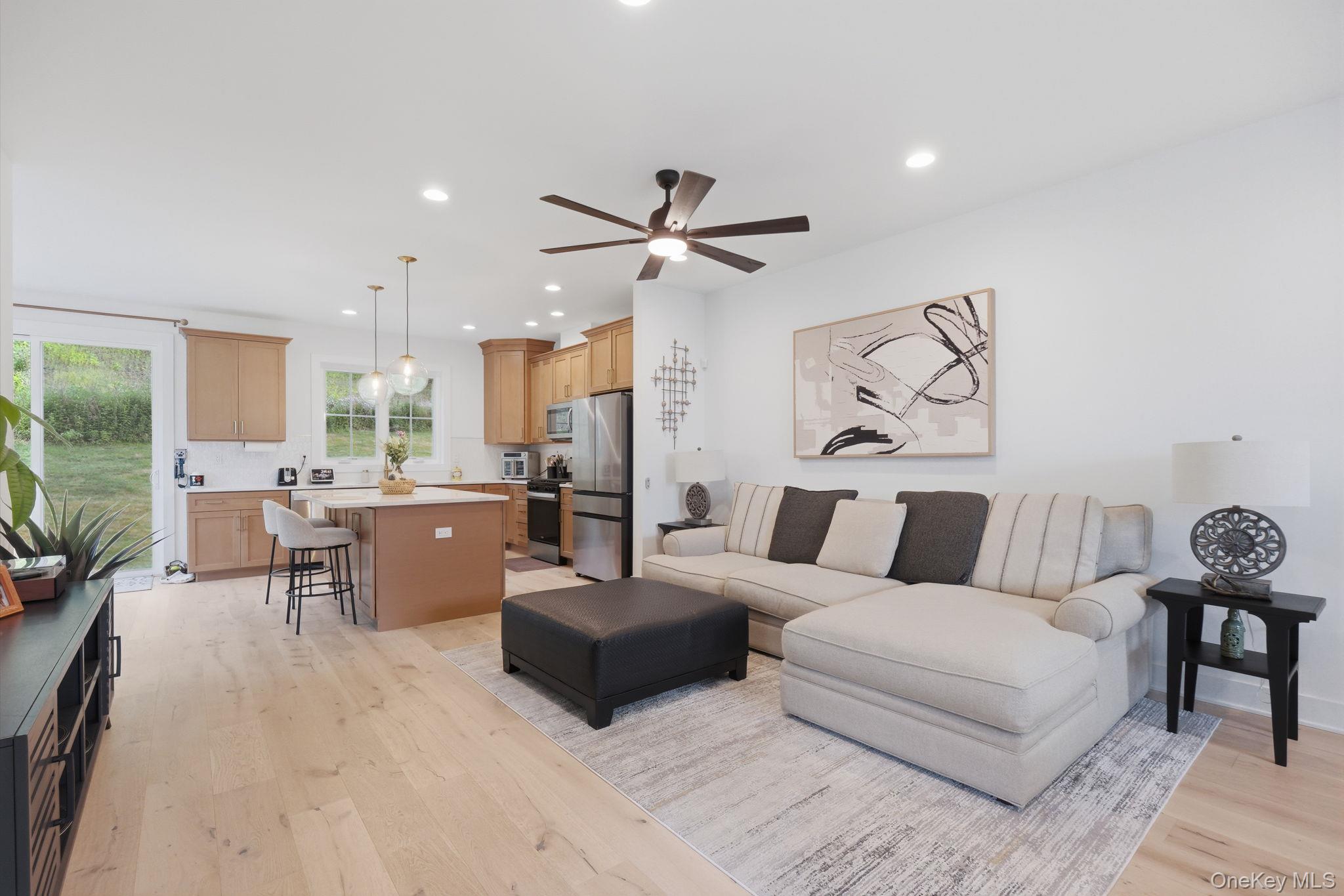 4048 Chestnut Ridge Road Property Photo 12