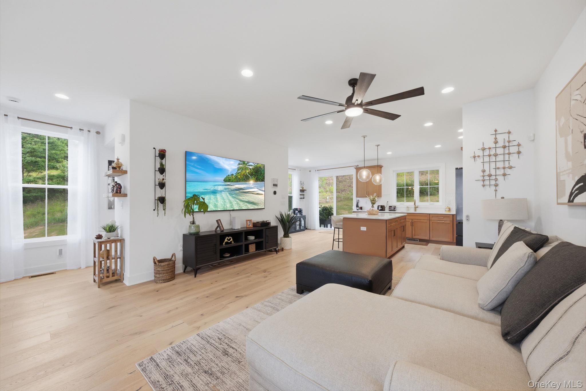 4048 Chestnut Ridge Road Property Photo 15