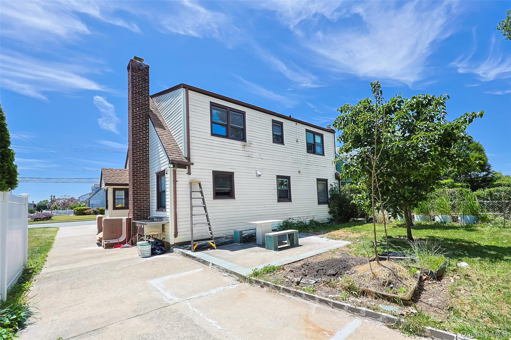 1010 Polk Avenue Property Photo 16