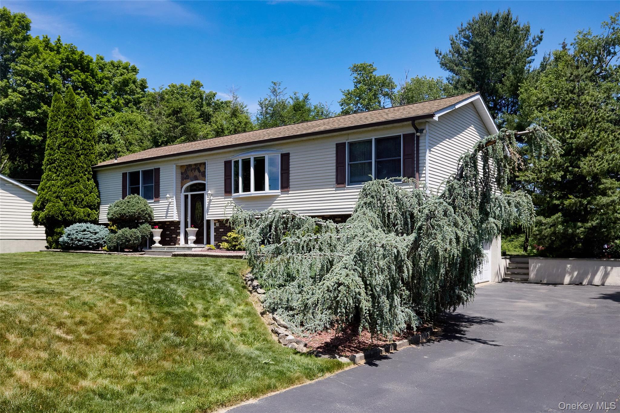 84 Longdale Road Property Photo 2