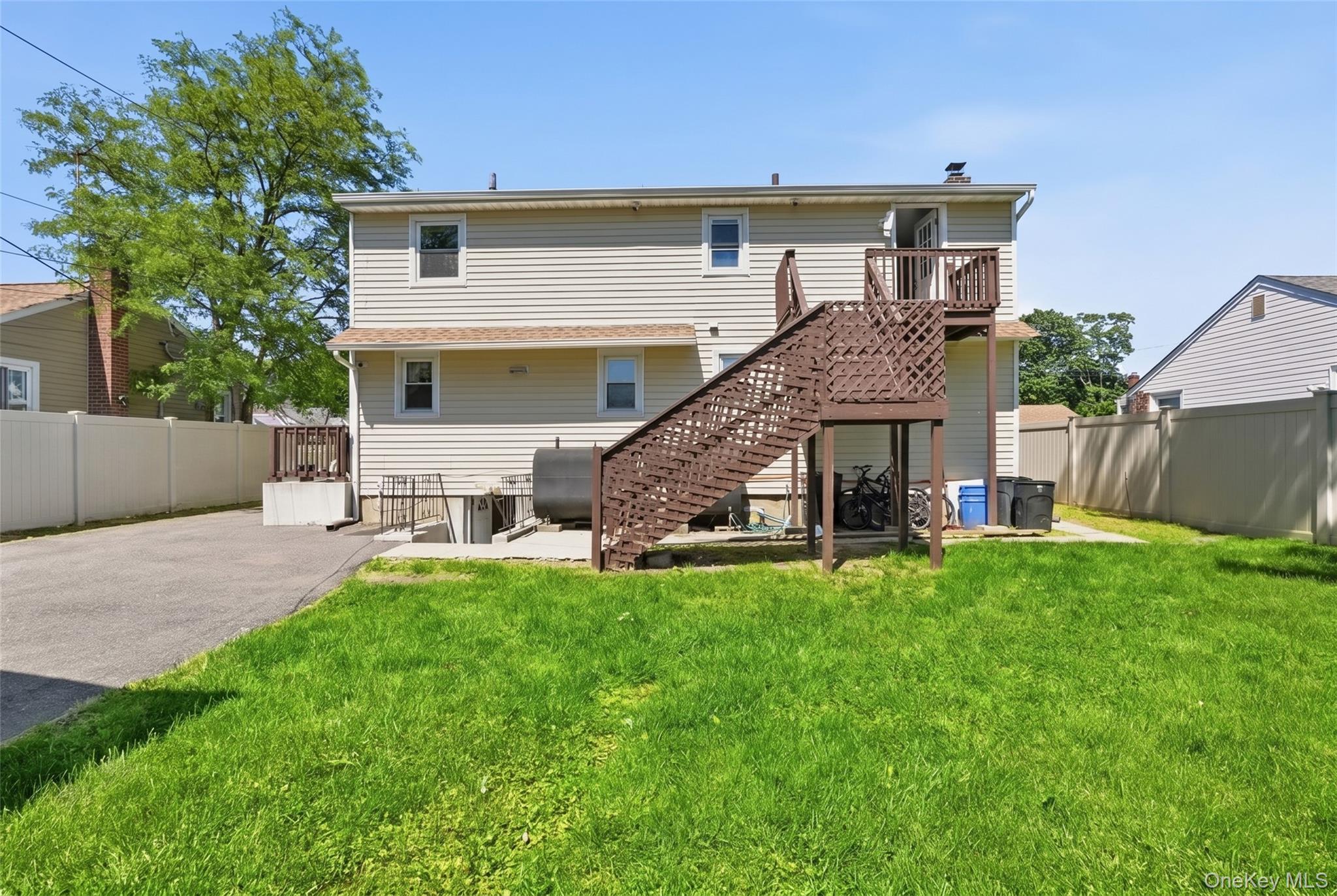 7 Penndale Drive Property Photo 3