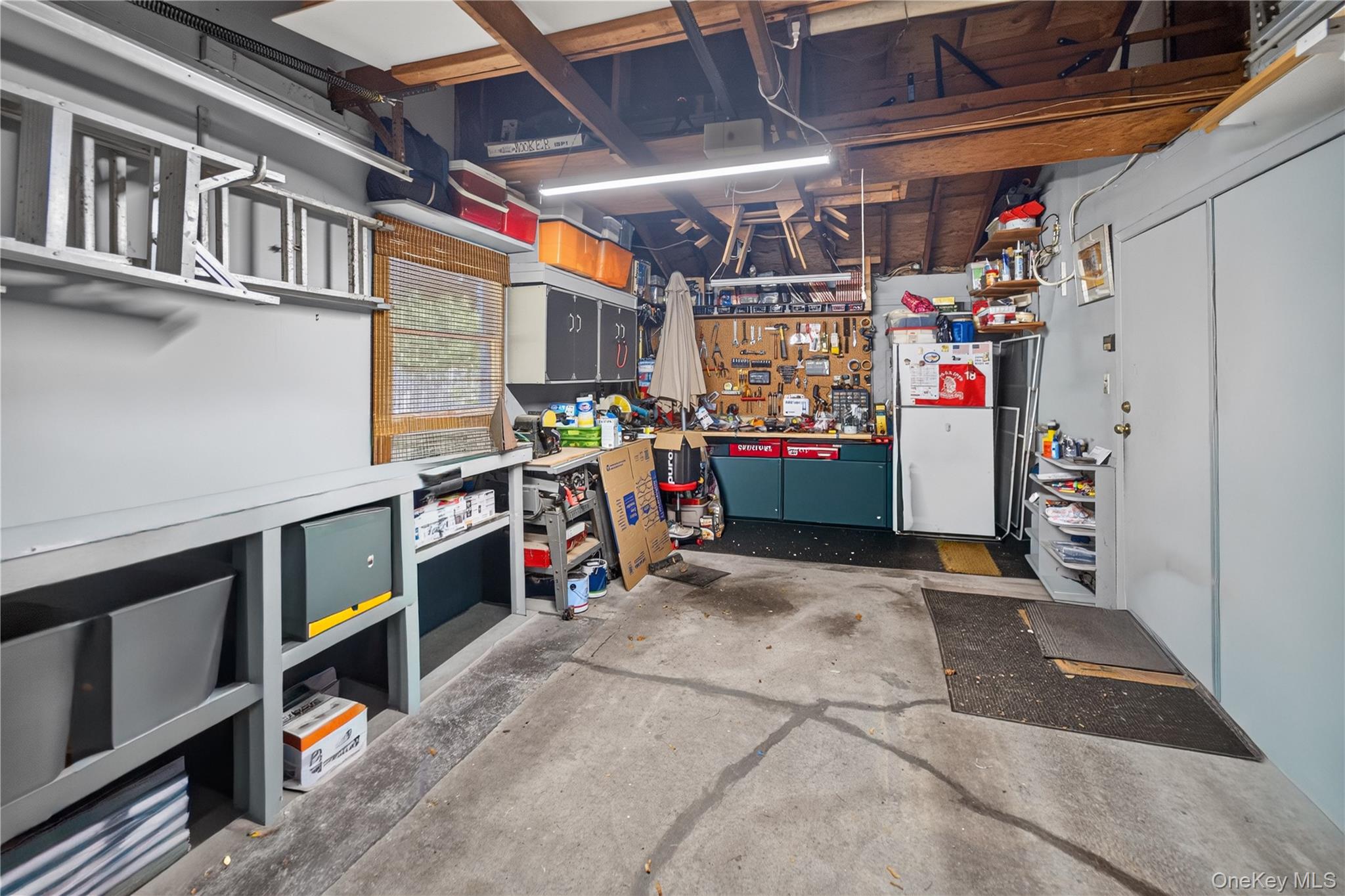 261 Hallock Road Property Photo 11