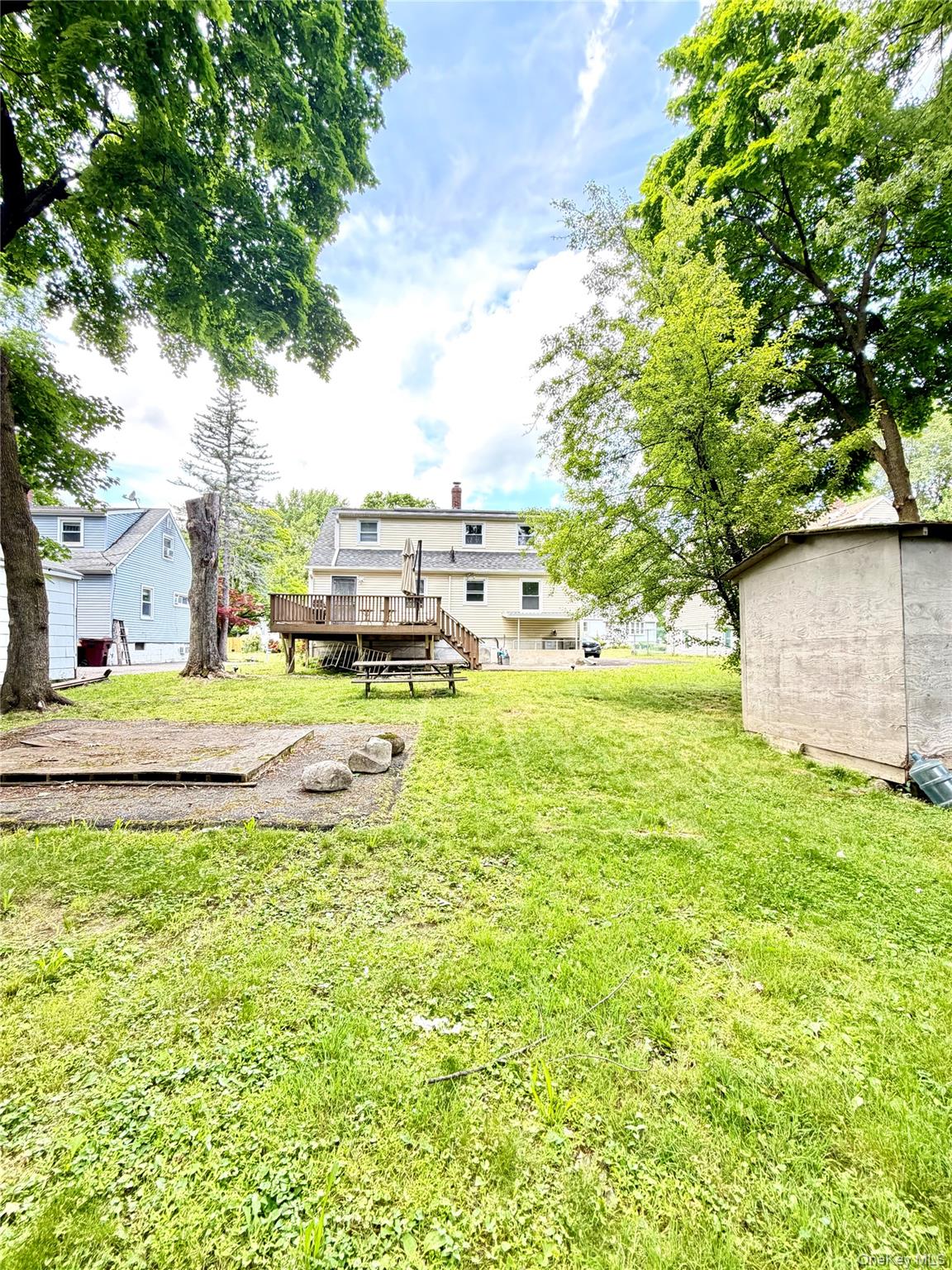 14 E Hickory Street Property Photo 4