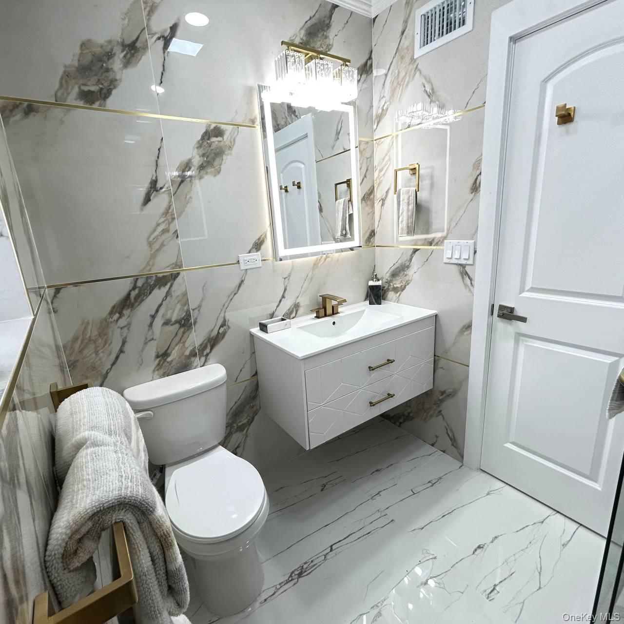 109 Leverich Street Property Photo 12