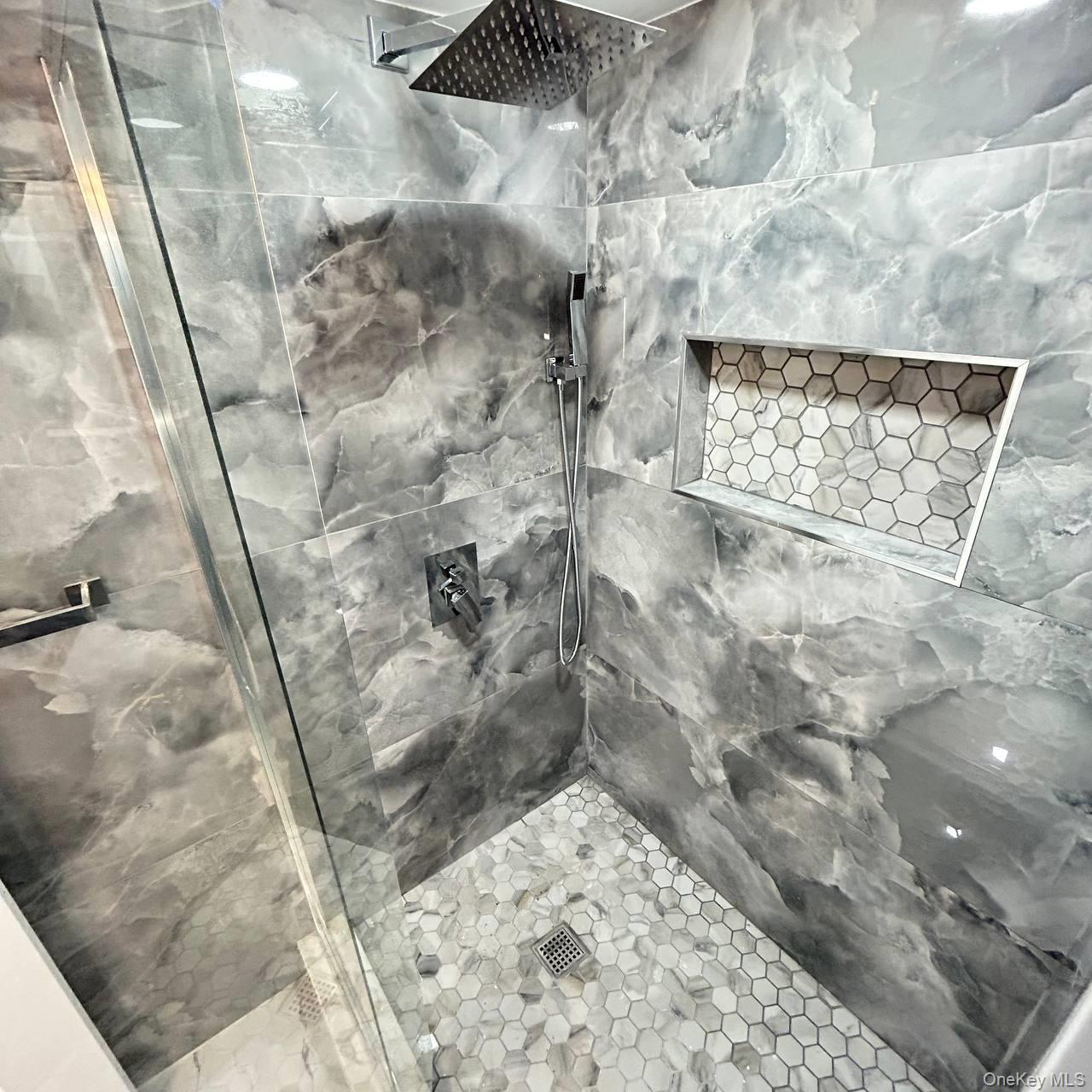 109 Leverich Street Property Photo 24