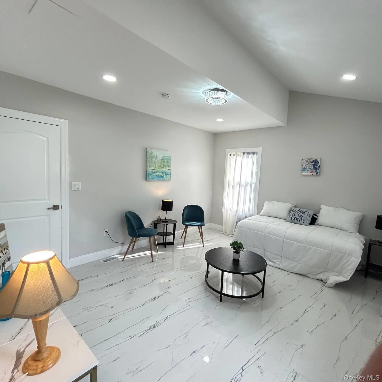109 Leverich Street Property Photo 37