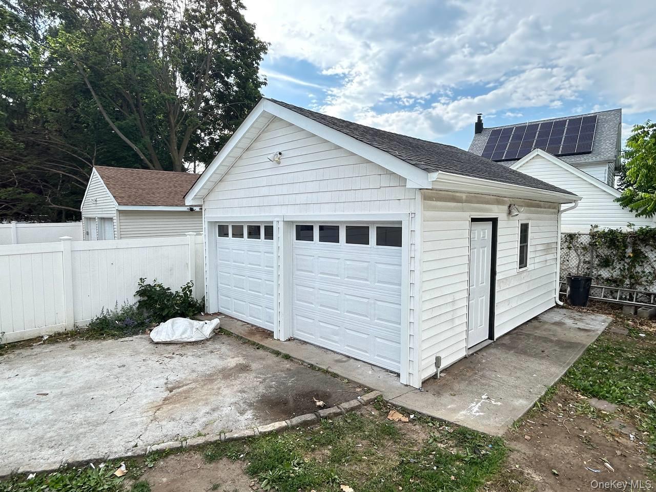 109 Leverich Street Property Photo 41