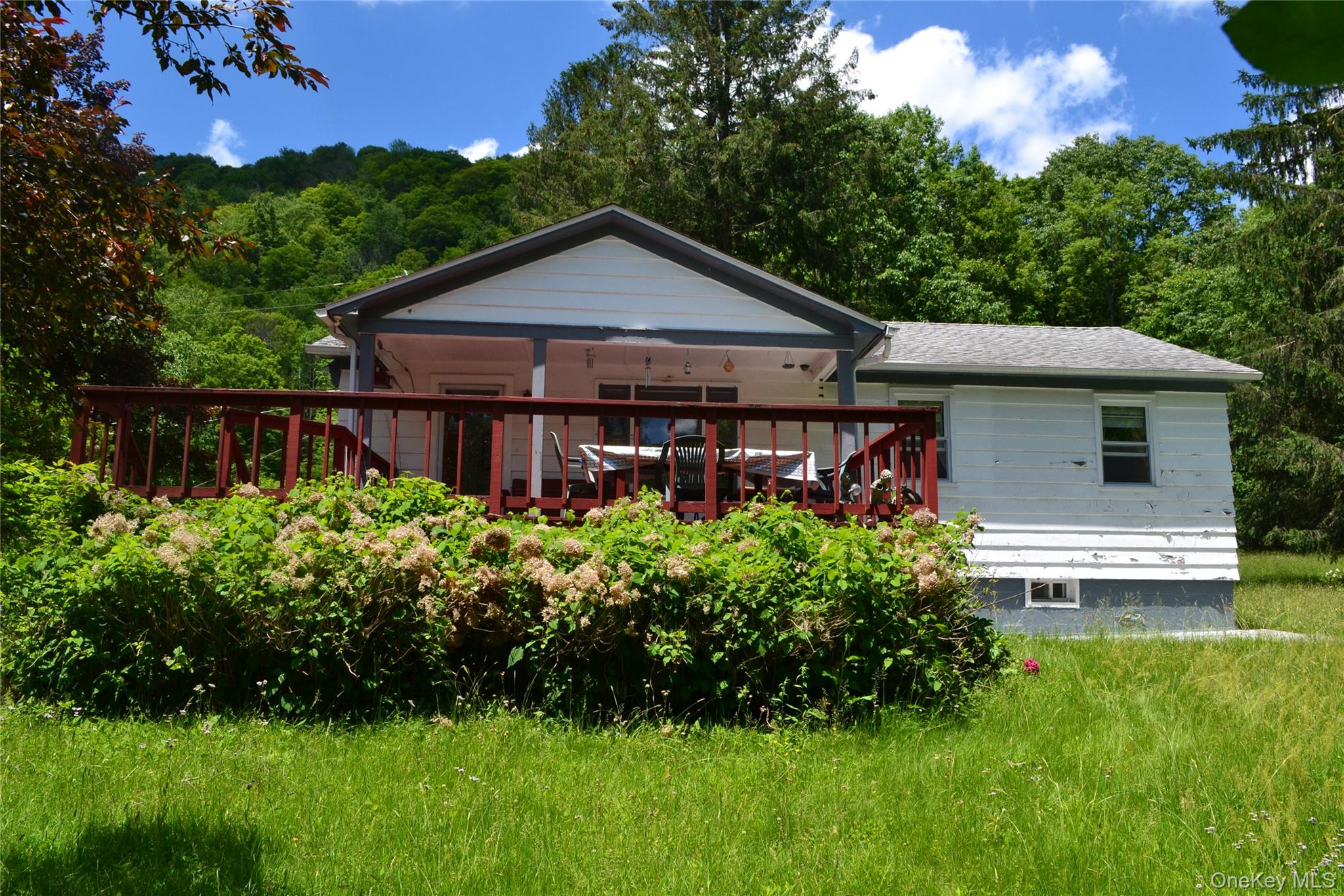 549 Gavette Road Property Photo 1