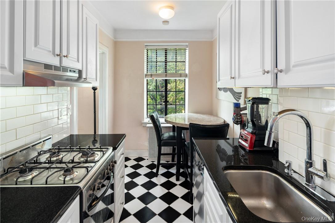 2 Westchester Avenue 2n Property Photo 6