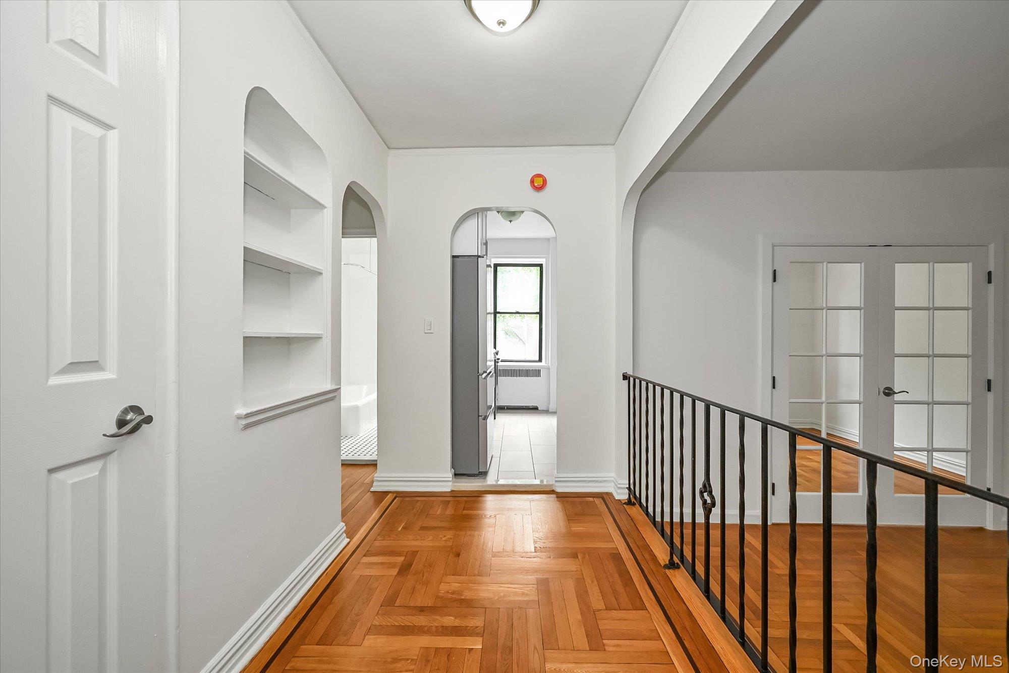 2685 Creston Avenue 3-h Property Photo 7