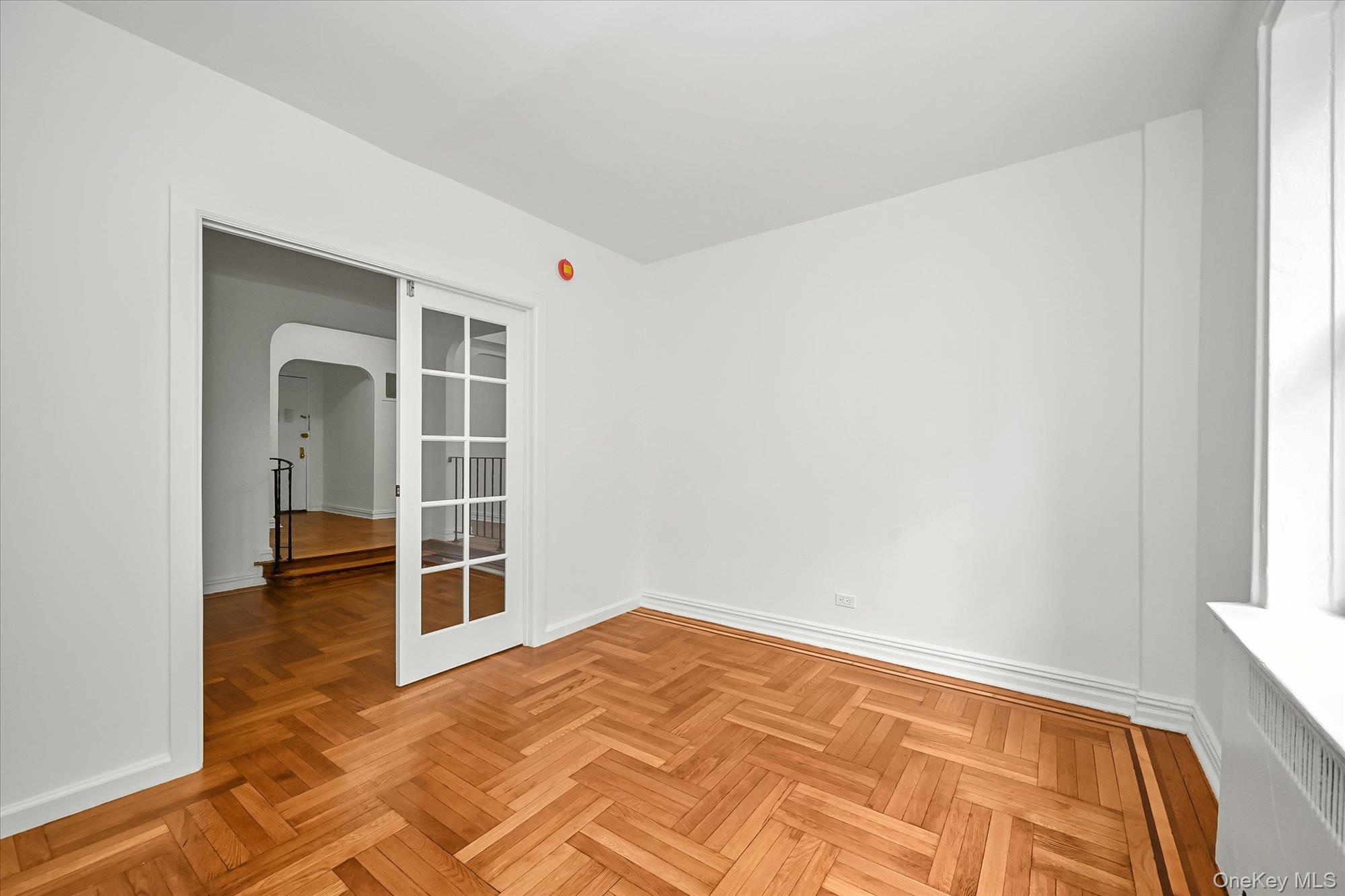 2685 Creston Avenue 3-h Property Photo 12