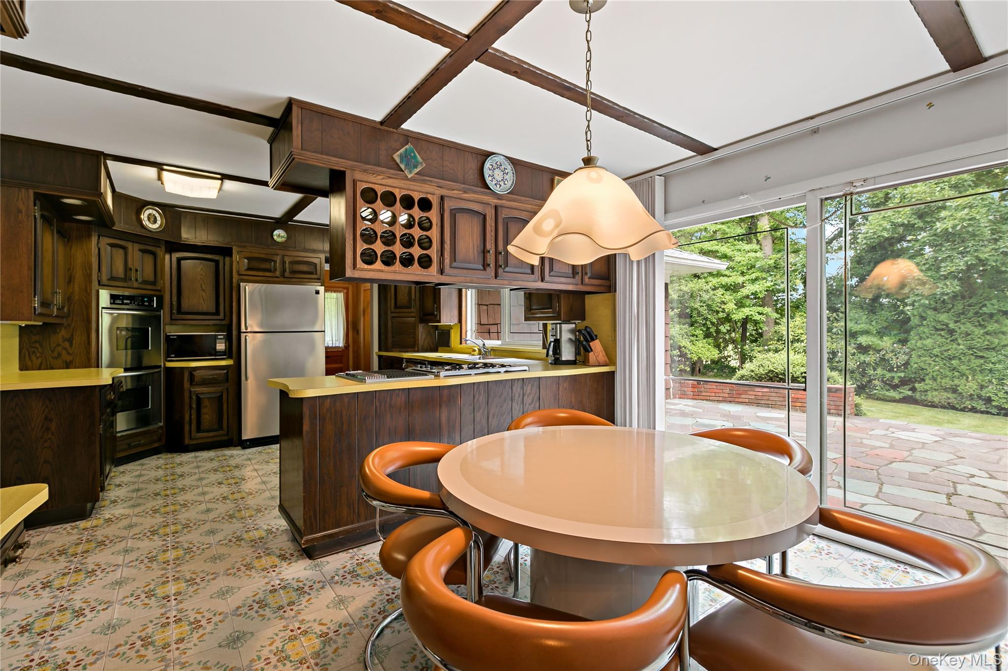 16 Meadow Road Property Photo 10