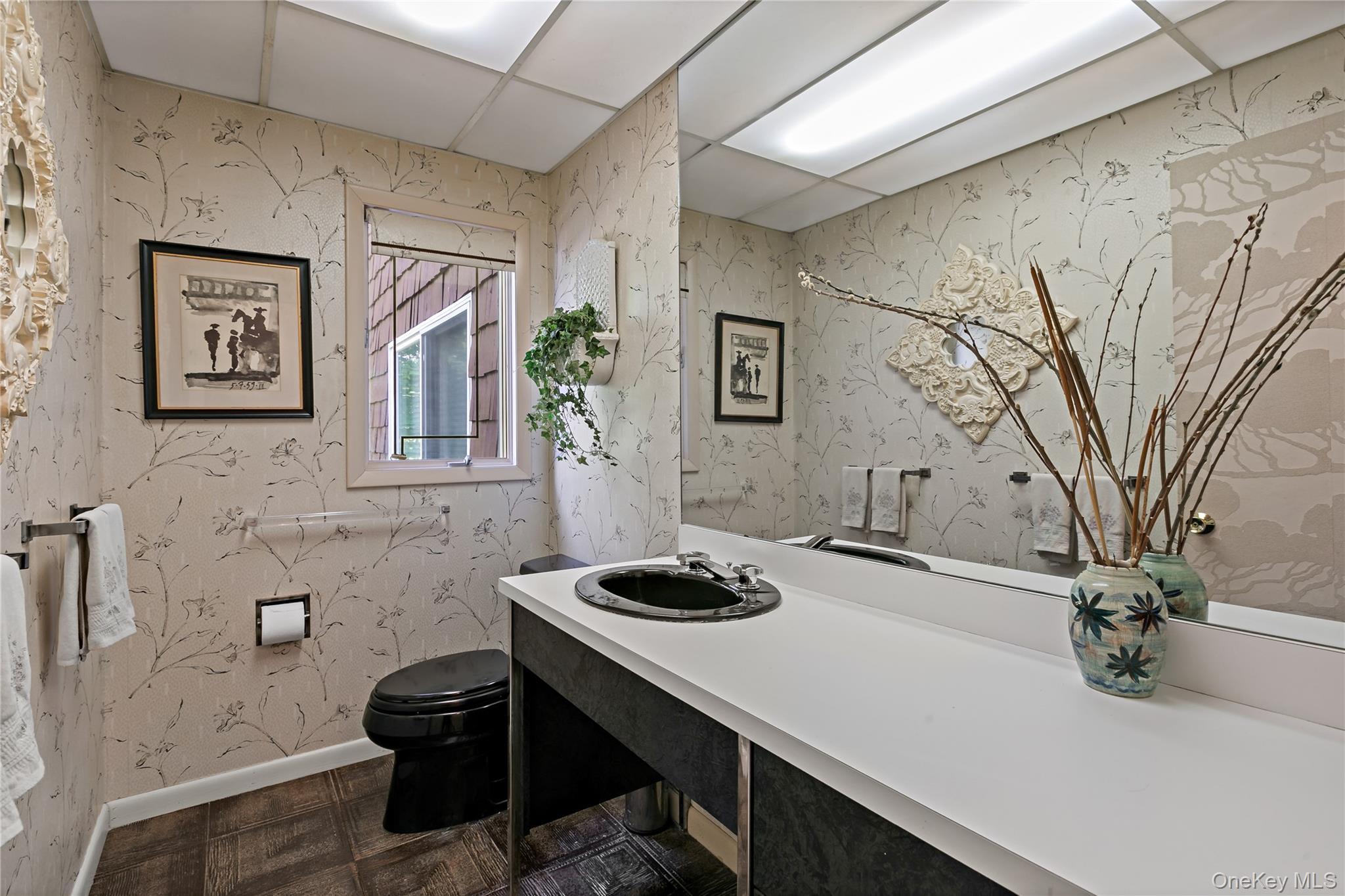 16 Meadow Road Property Photo 16