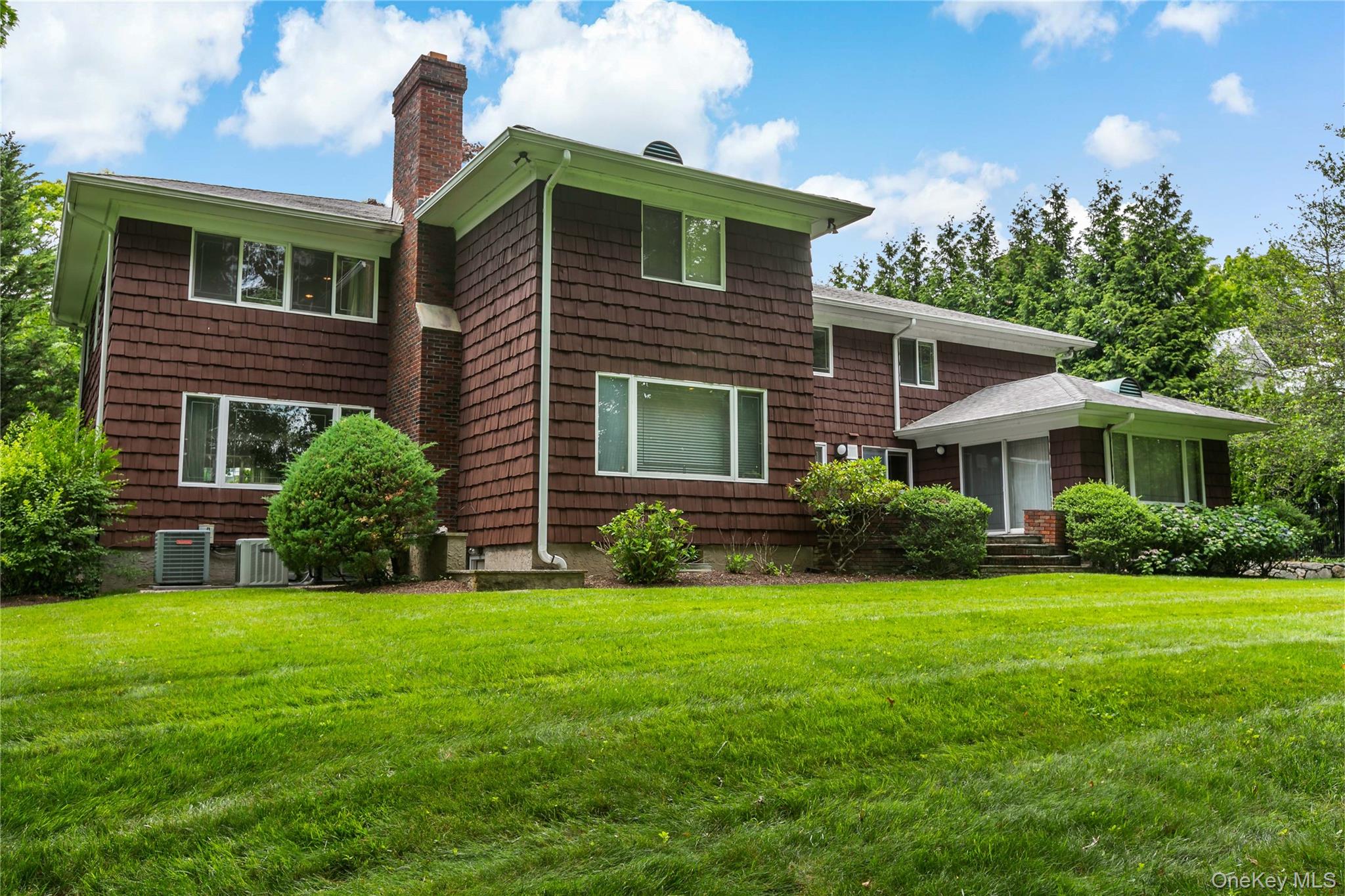 16 Meadow Road Property Photo 32