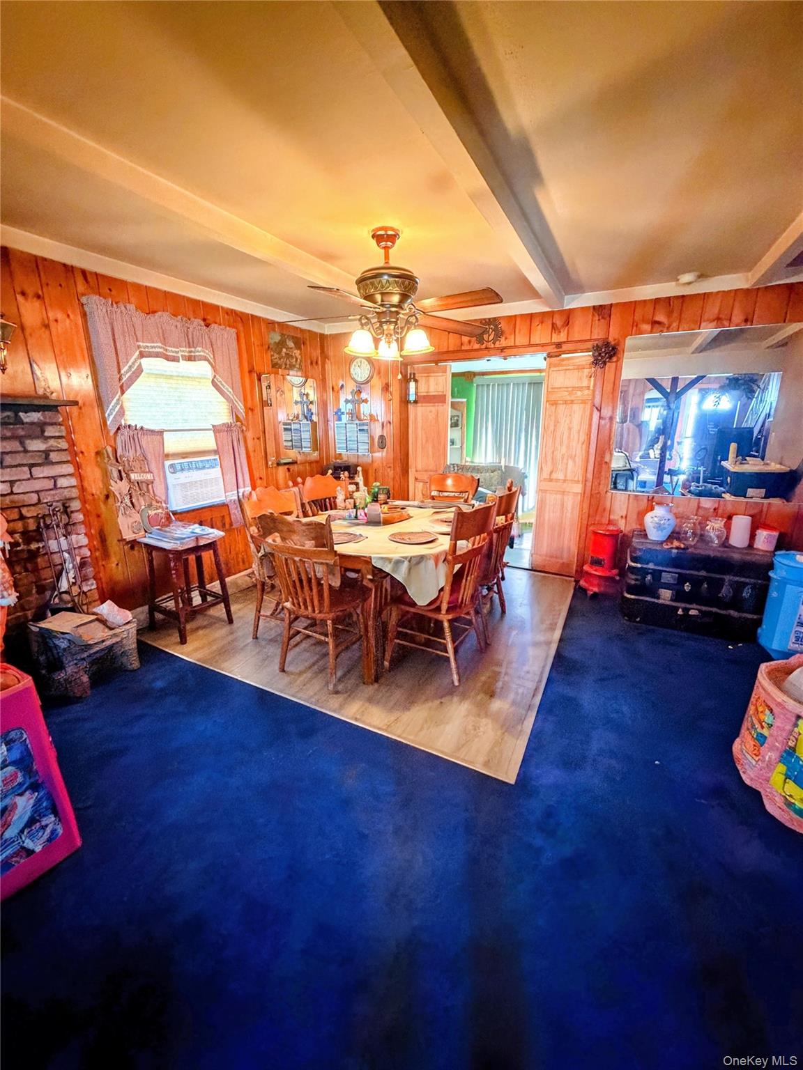 19 Surrey Lane Property Photo 2