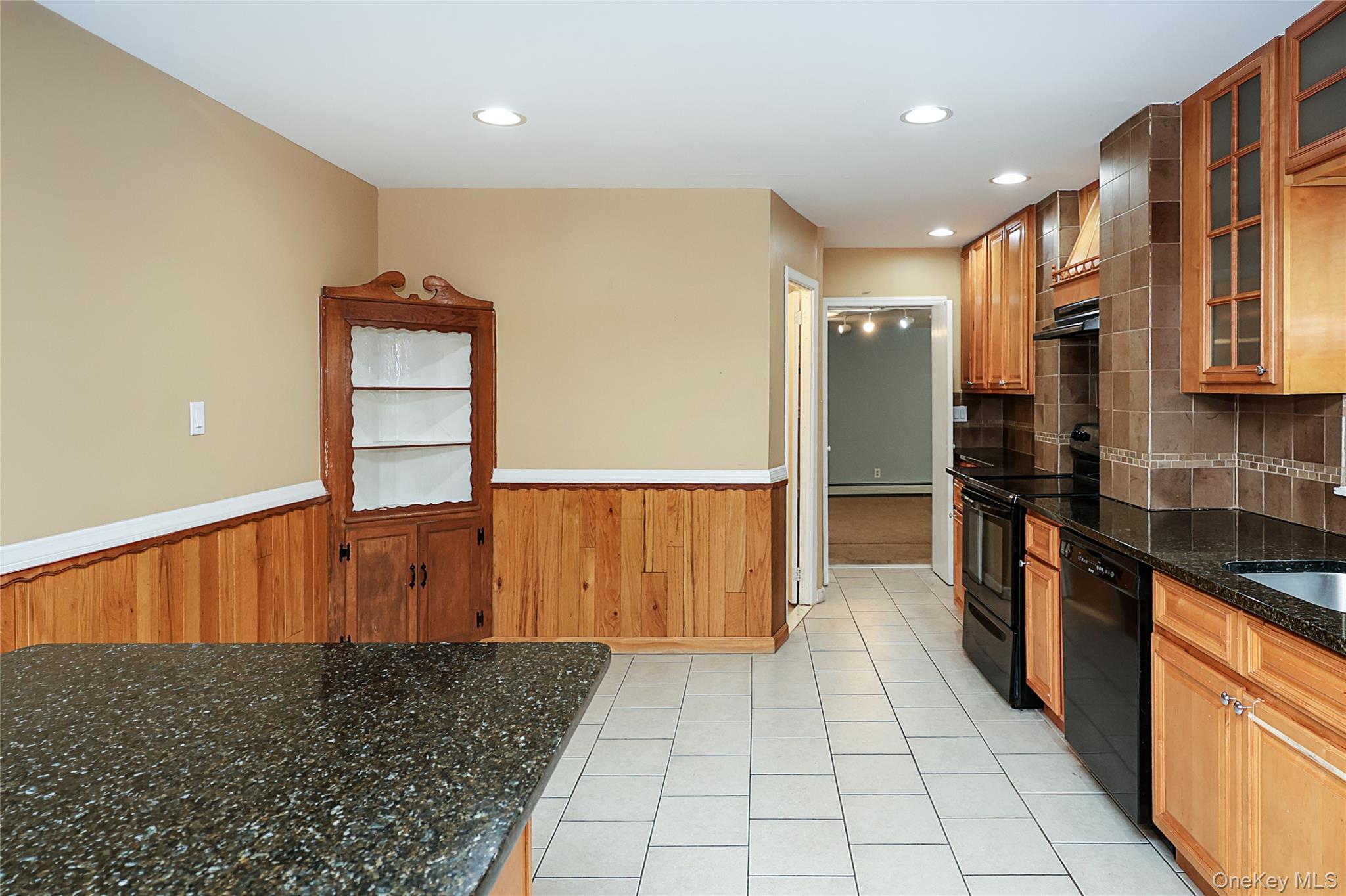 49 Red Ground Road Property Photo 14