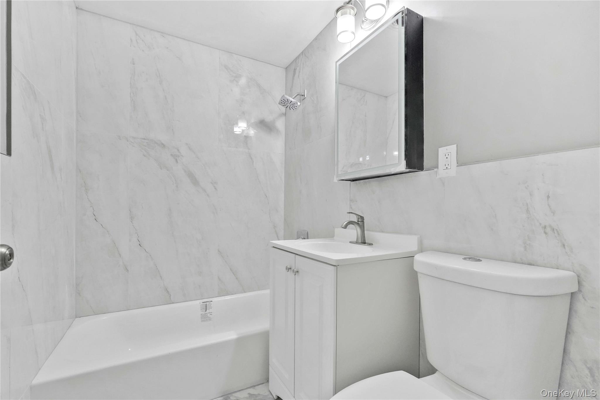 524 E 159th Street 2c Property Photo 8