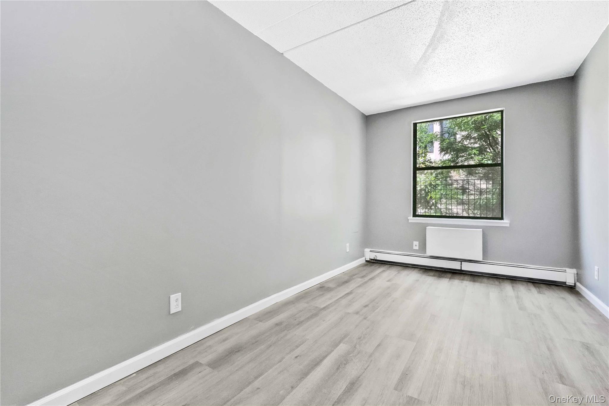524 E 159th Street 2c Property Photo 11