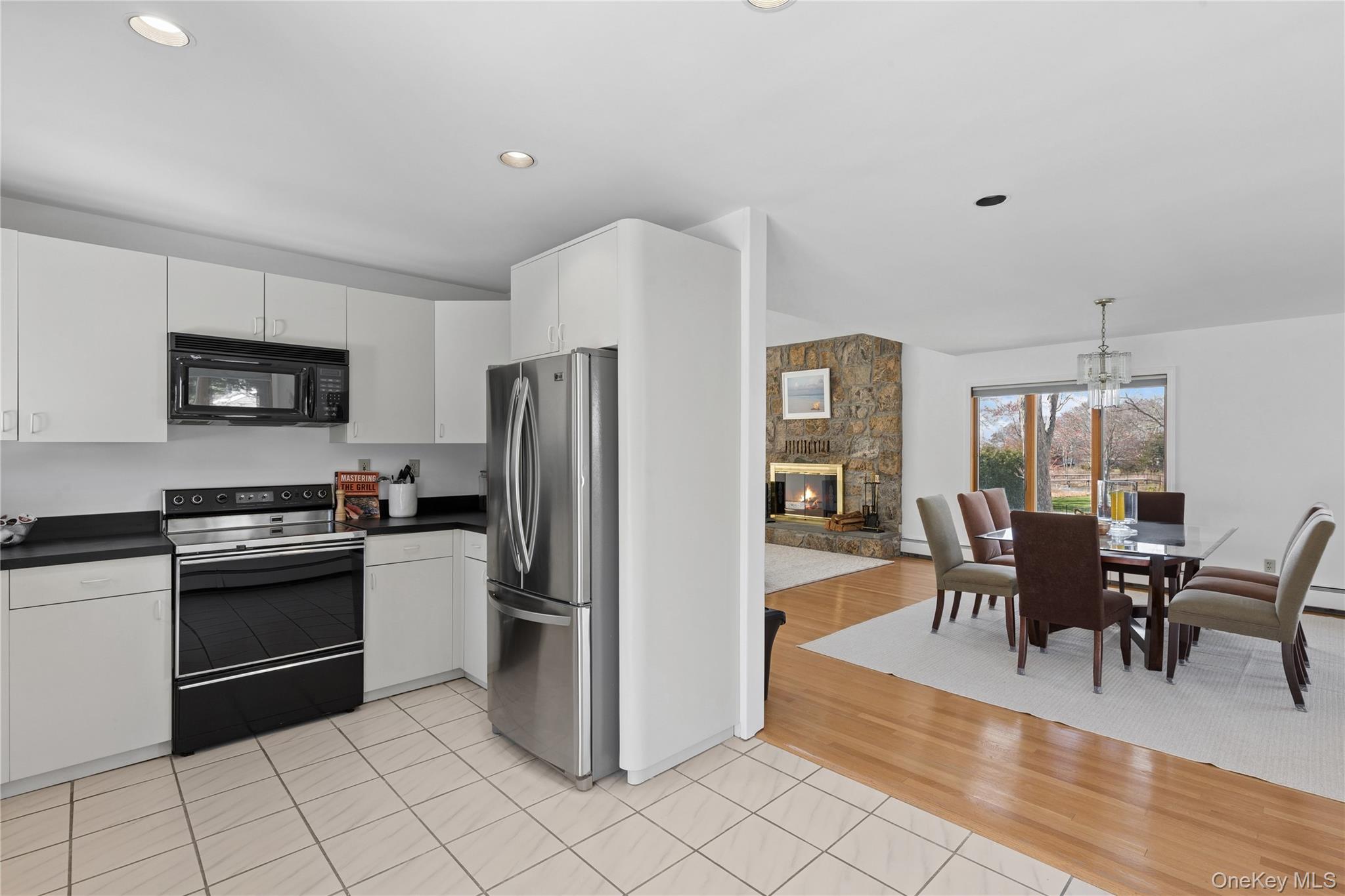 18 S Harbor Road Property Photo 1