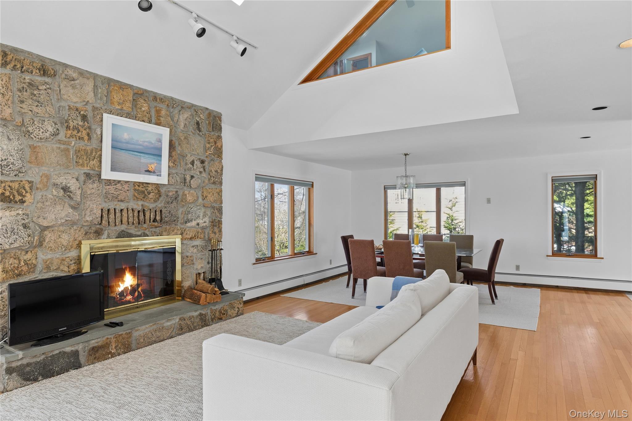 18 S Harbor Road Property Photo 5