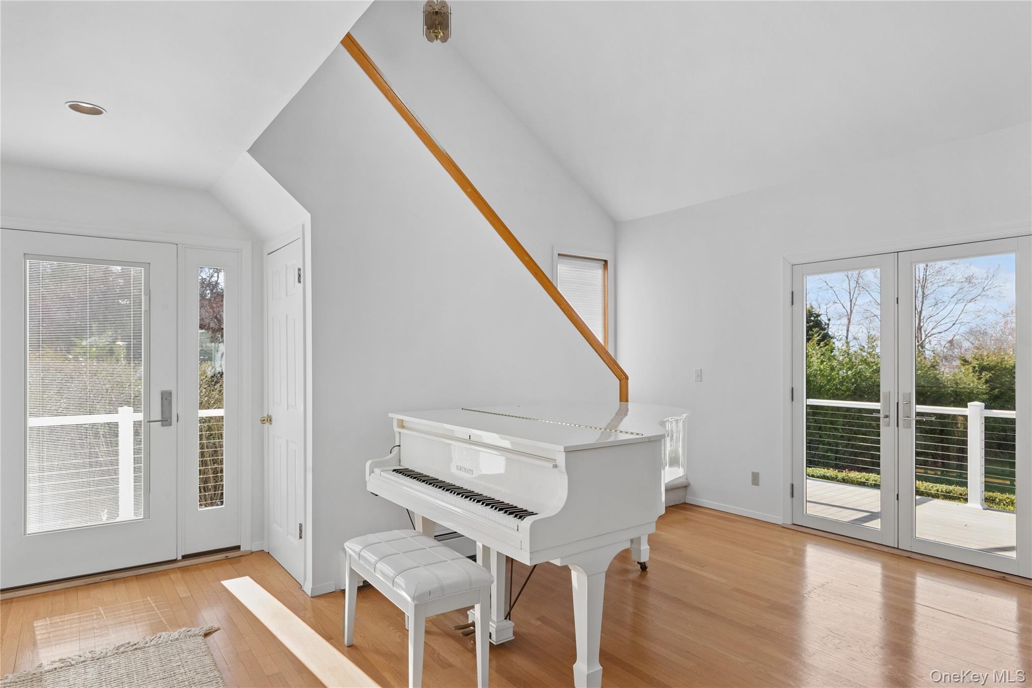 18 S Harbor Road Property Photo 7