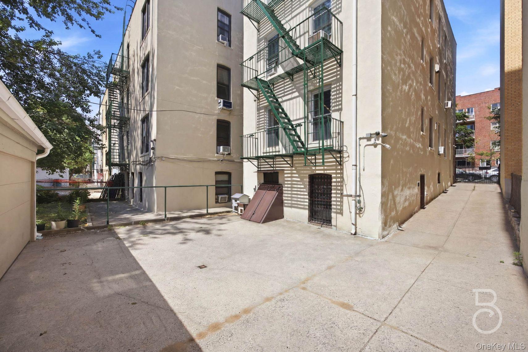 30-19 33rd Street Property Photo 29