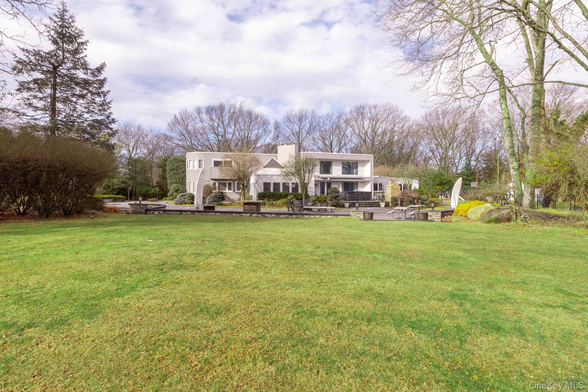 83 Cliff Road Property Photo 4