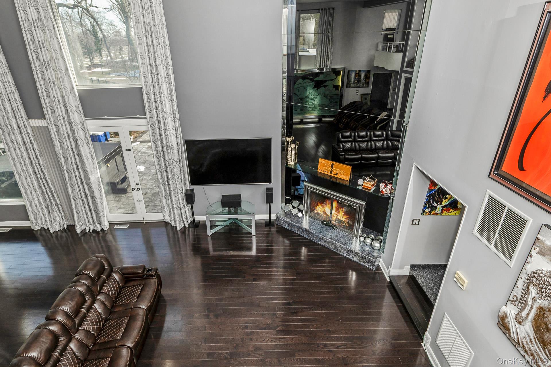 83 Cliff Road Property Photo 17
