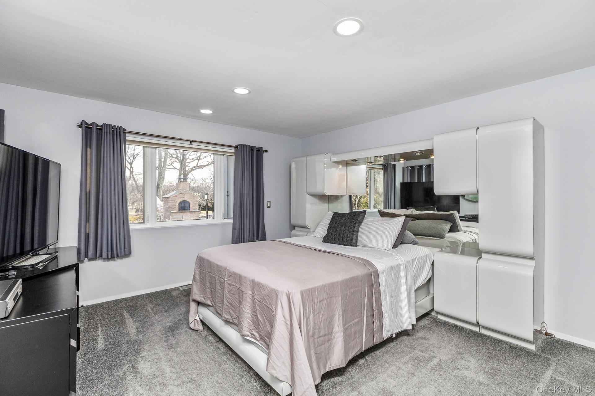 83 Cliff Road Property Photo 25