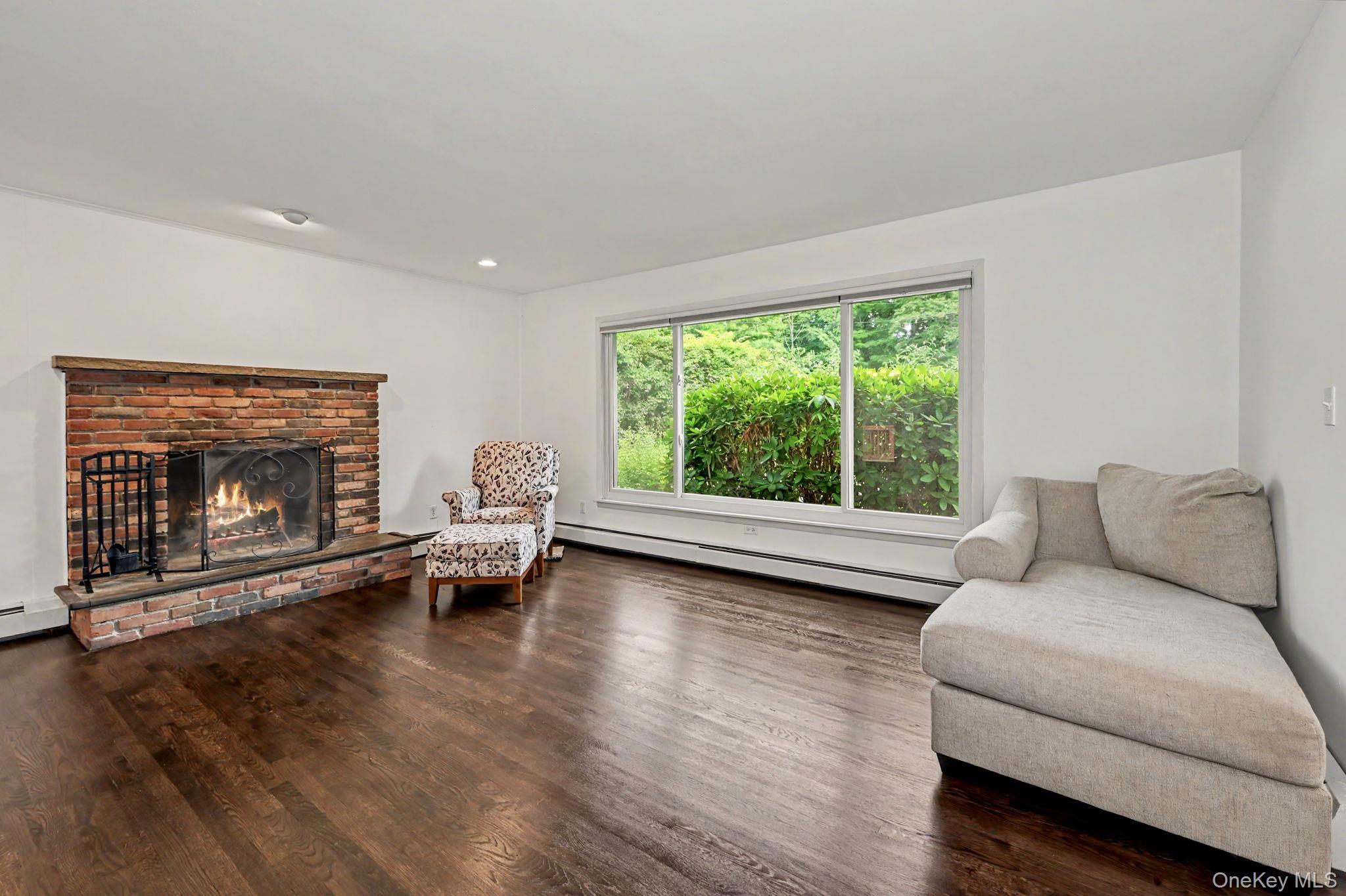32 Lacona Road Property Photo 3