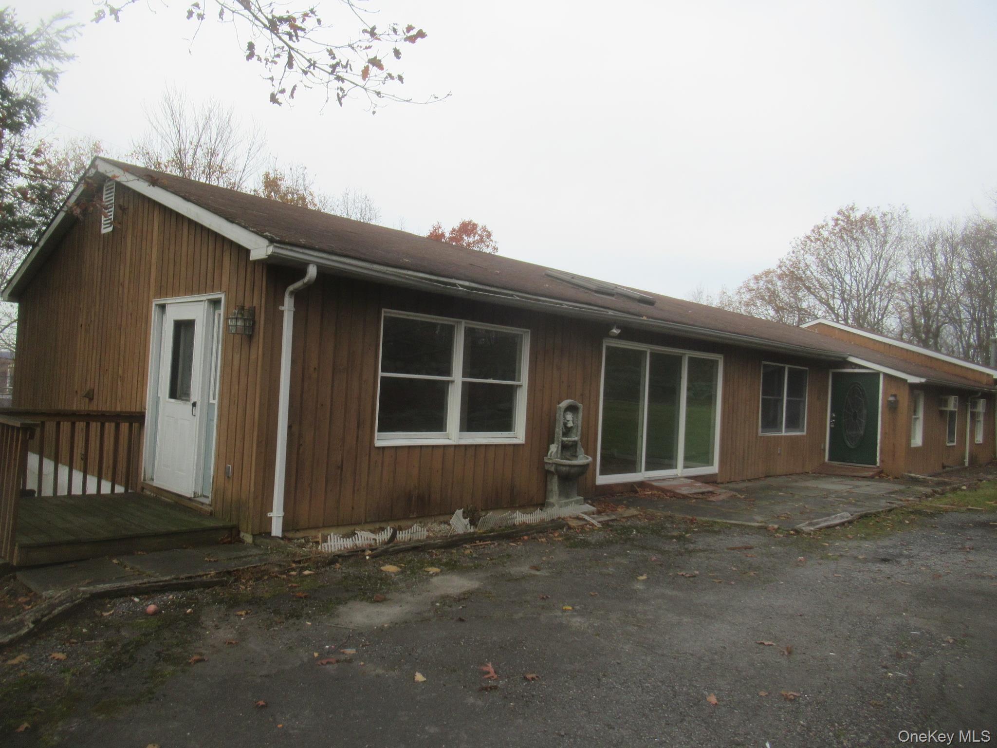 64 Hillside View Road Property Photo 2