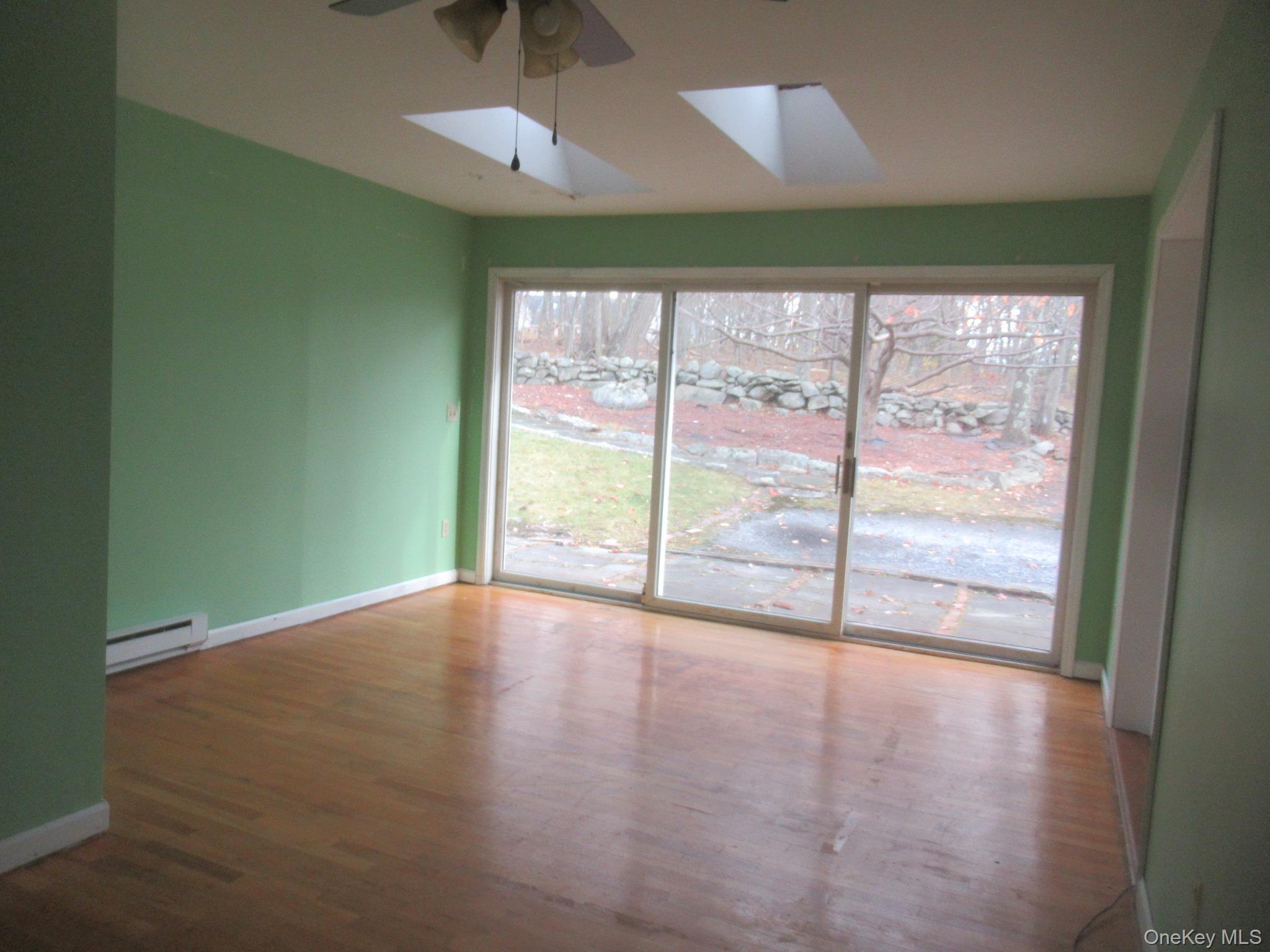64 Hillside View Road Property Photo 13