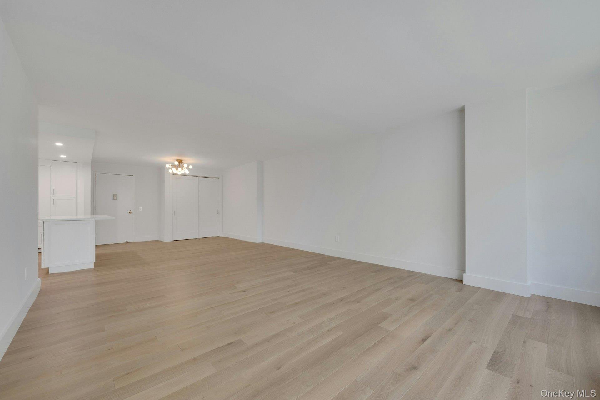 1270 North Avenue 1p Property Photo 5