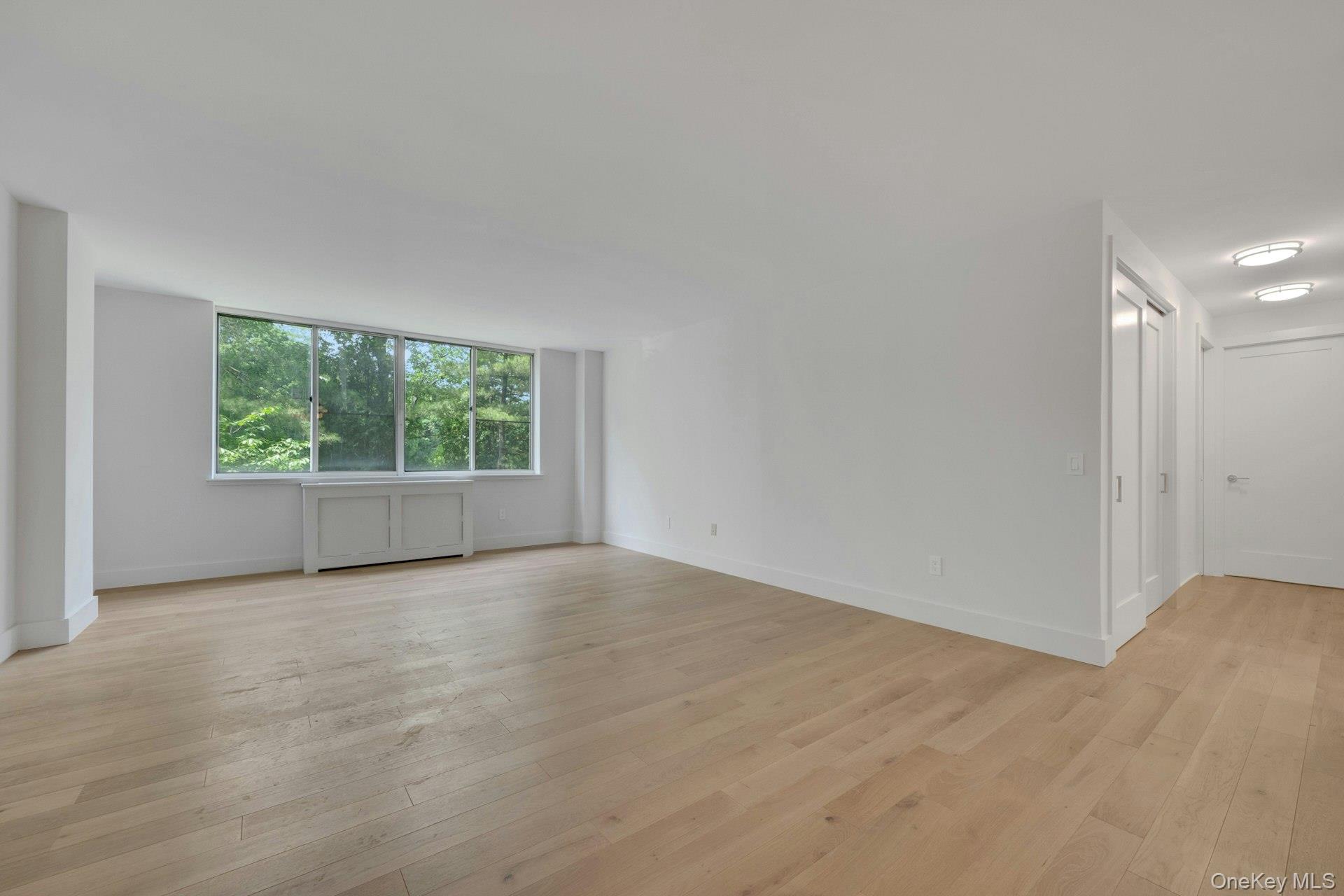 1270 North Avenue 1p Property Photo 6