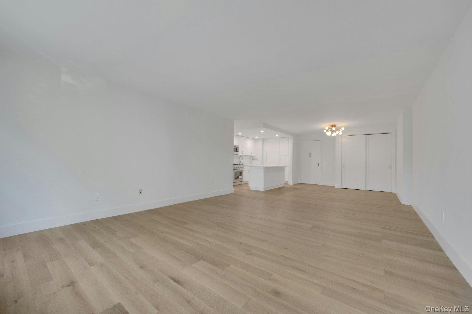 1270 North Avenue 1p Property Photo 7