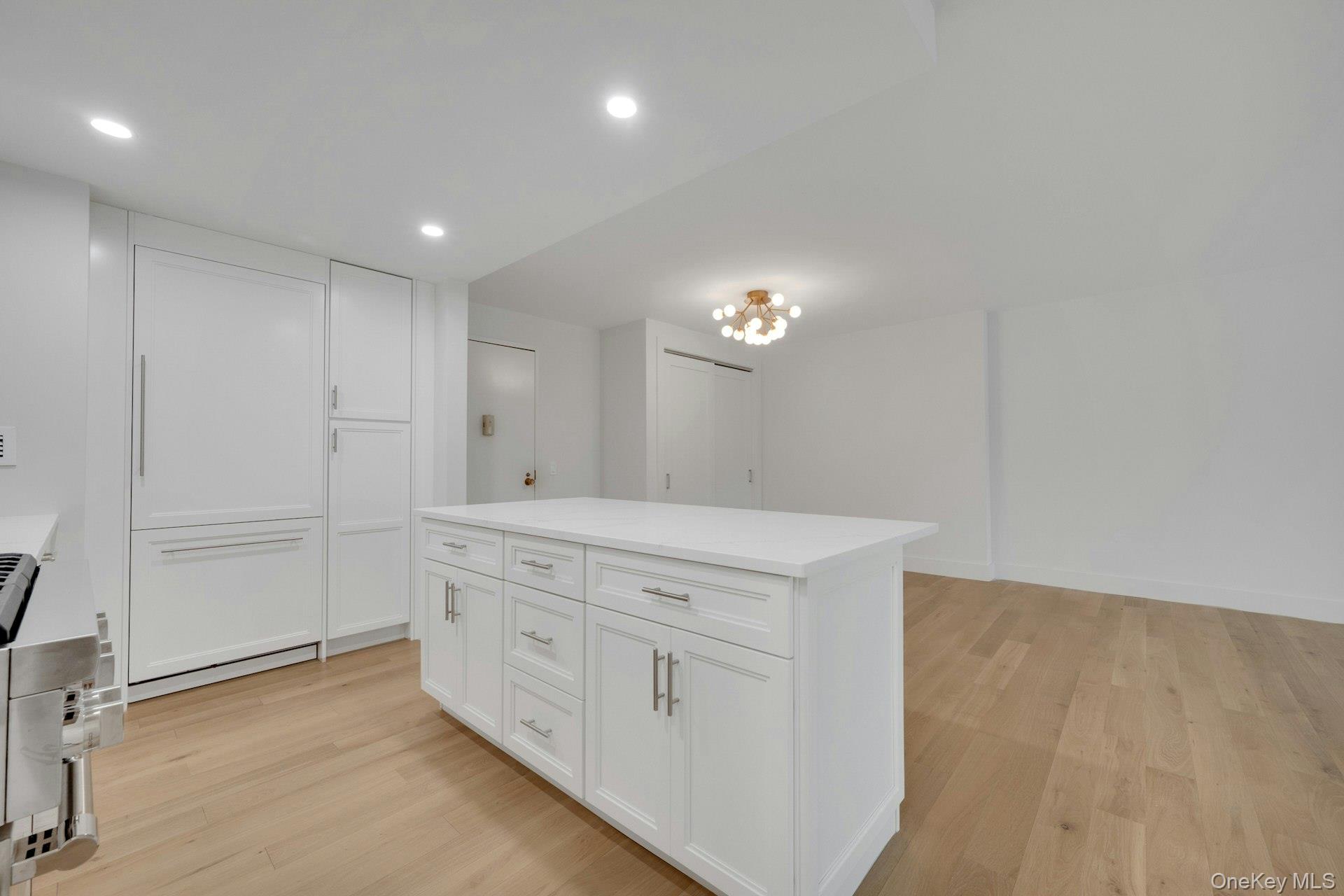 1270 North Avenue 1p Property Photo 12