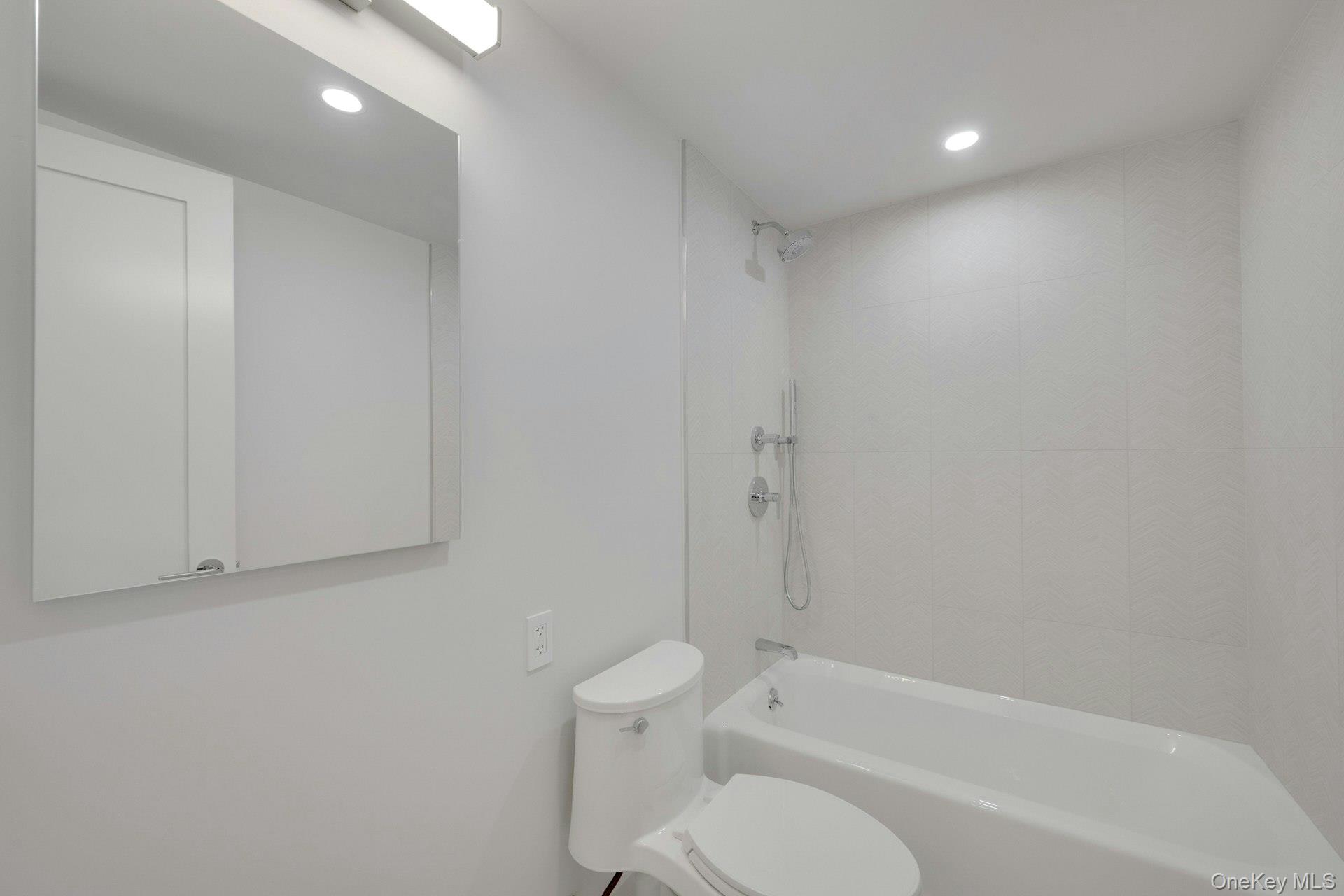 1270 North Avenue 1p Property Photo 22