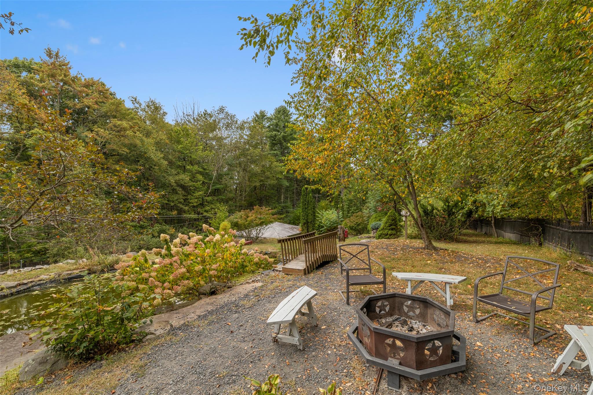 2 May Place Property Photo 18
