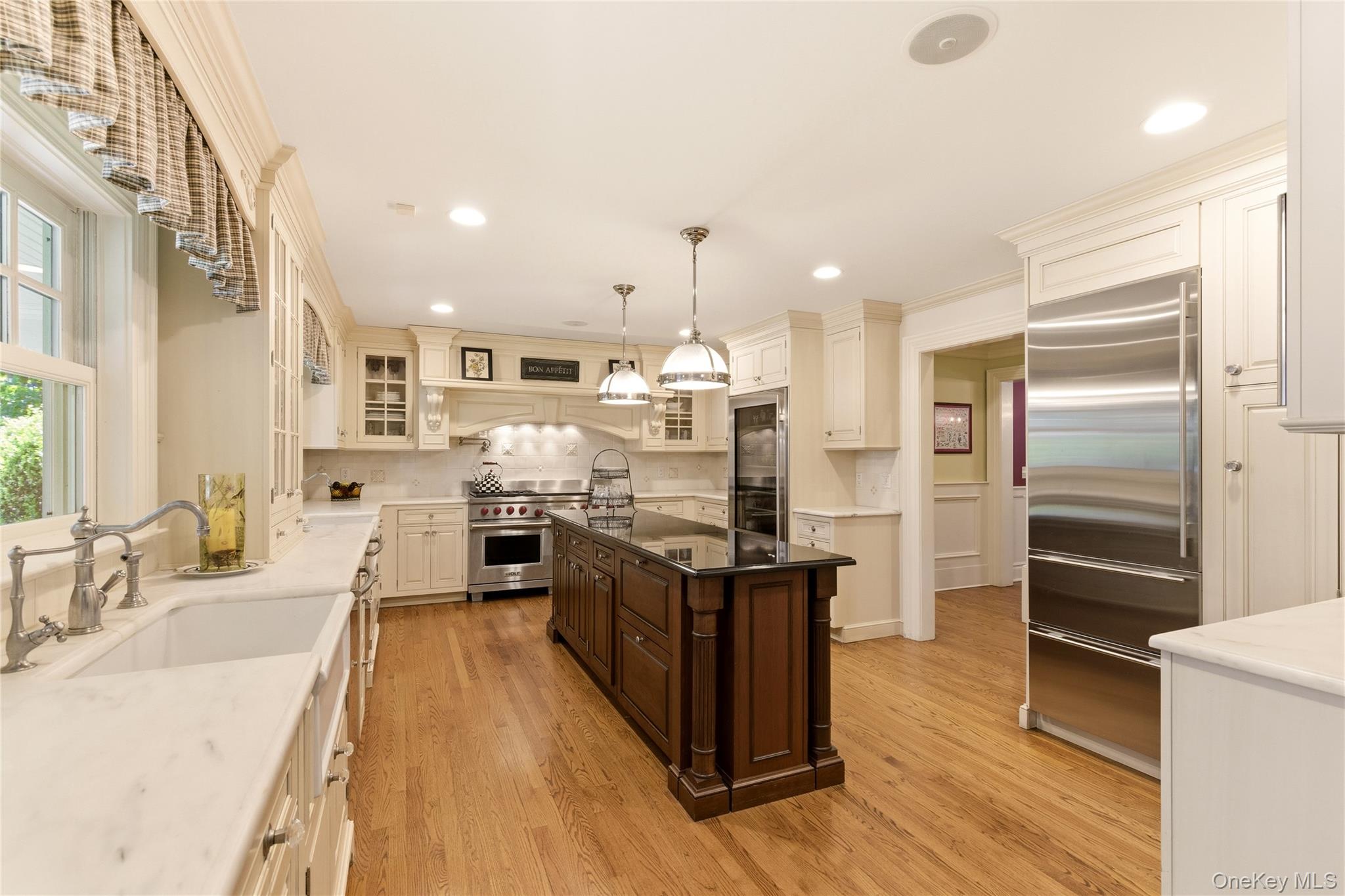 209 Brookville Road Property Photo 4