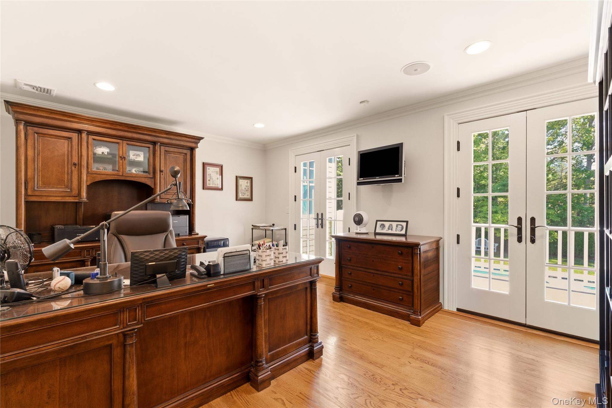 209 Brookville Road Property Photo 18