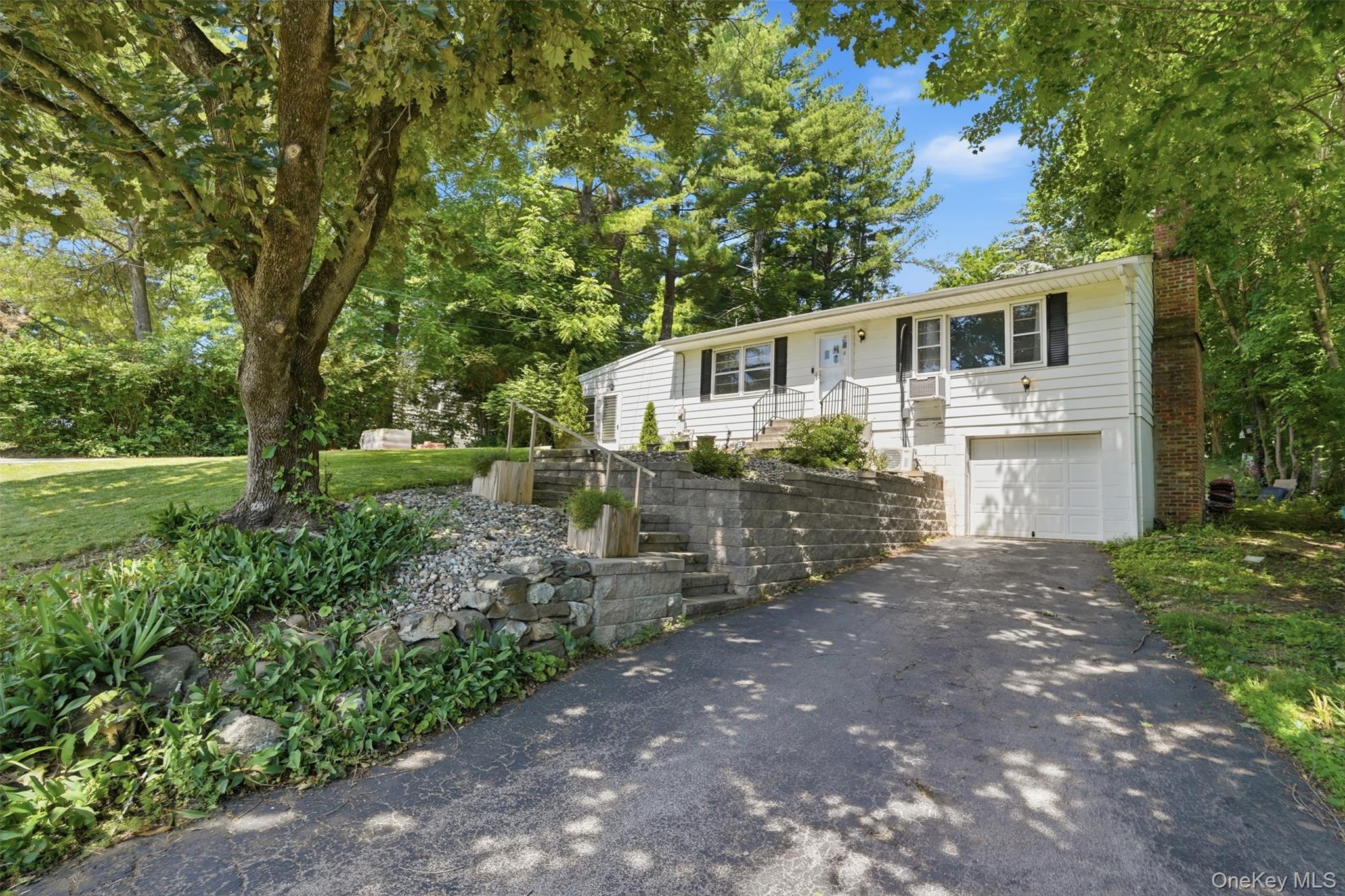 23 Dupay Road Property Photo 2