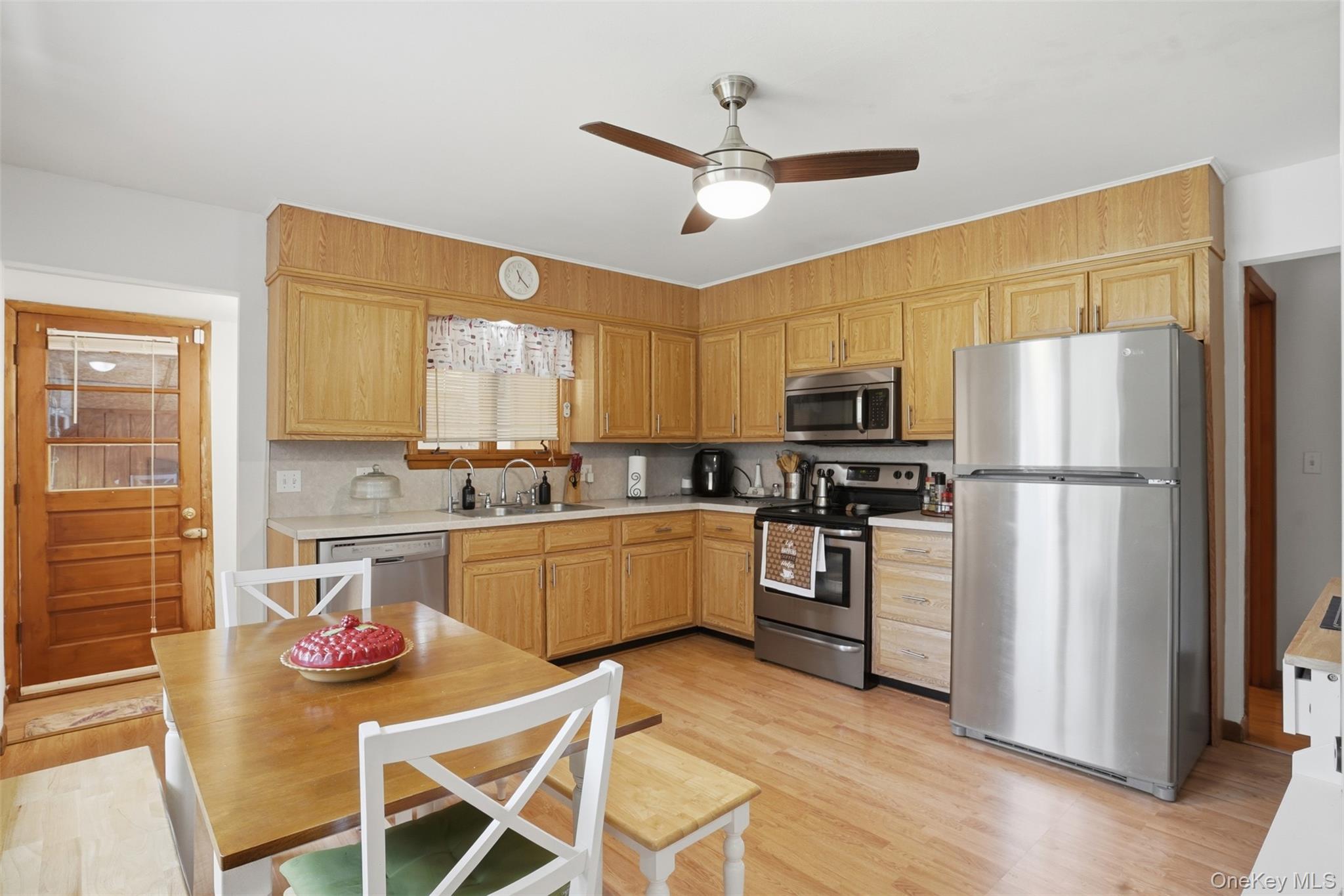 23 Dupay Road Property Photo 7