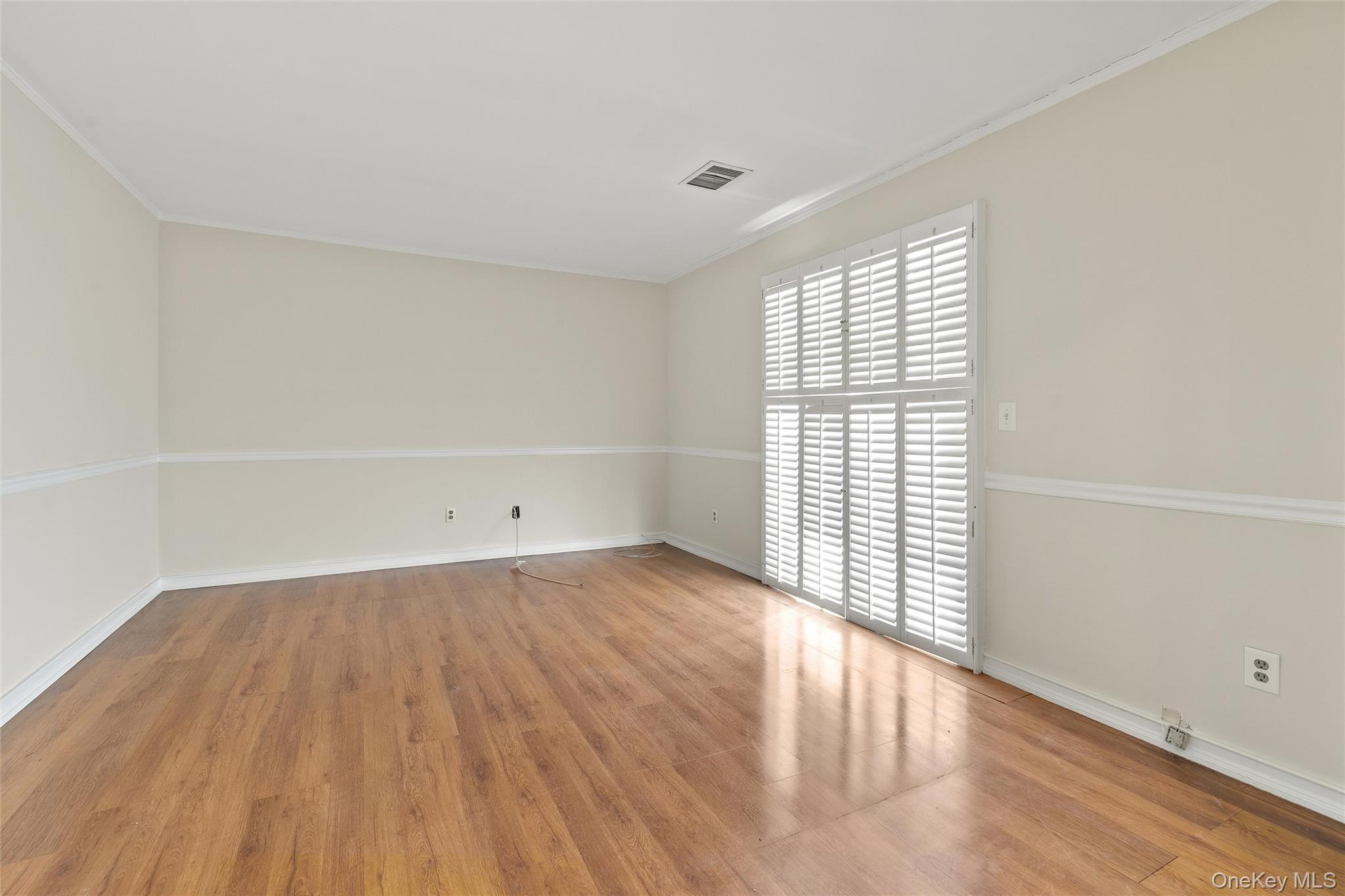950 Skyline Drive Property Photo 5