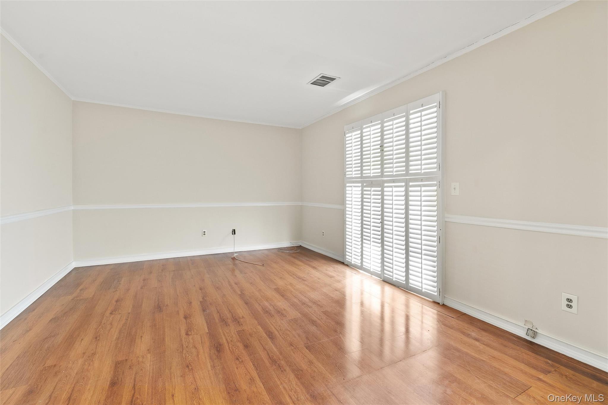 950 Skyline Drive Property Photo 7
