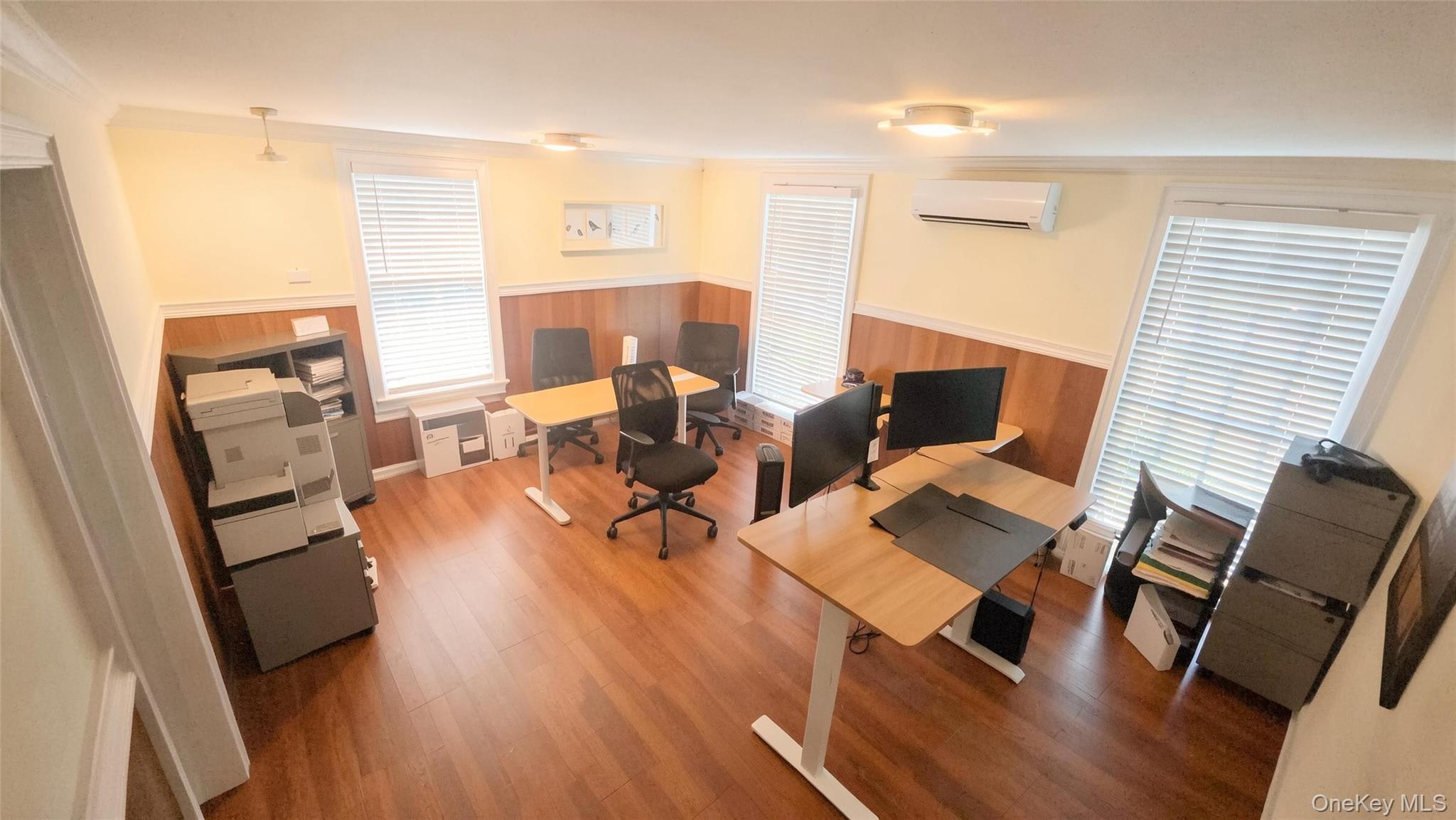 239 Lexington Avenue Property Photo 3